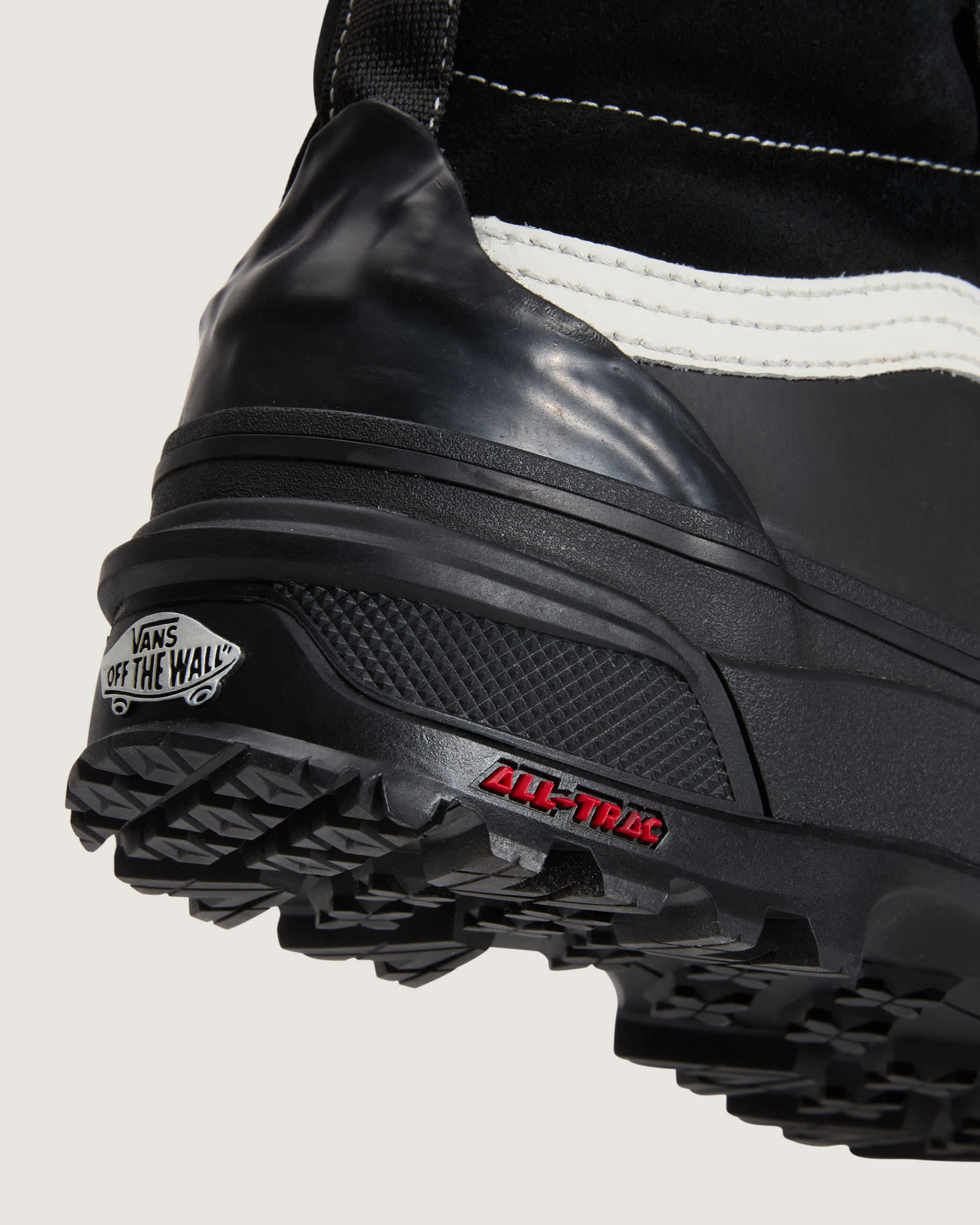 Stivali Standard Mid 20 VANS Nero ALT7
