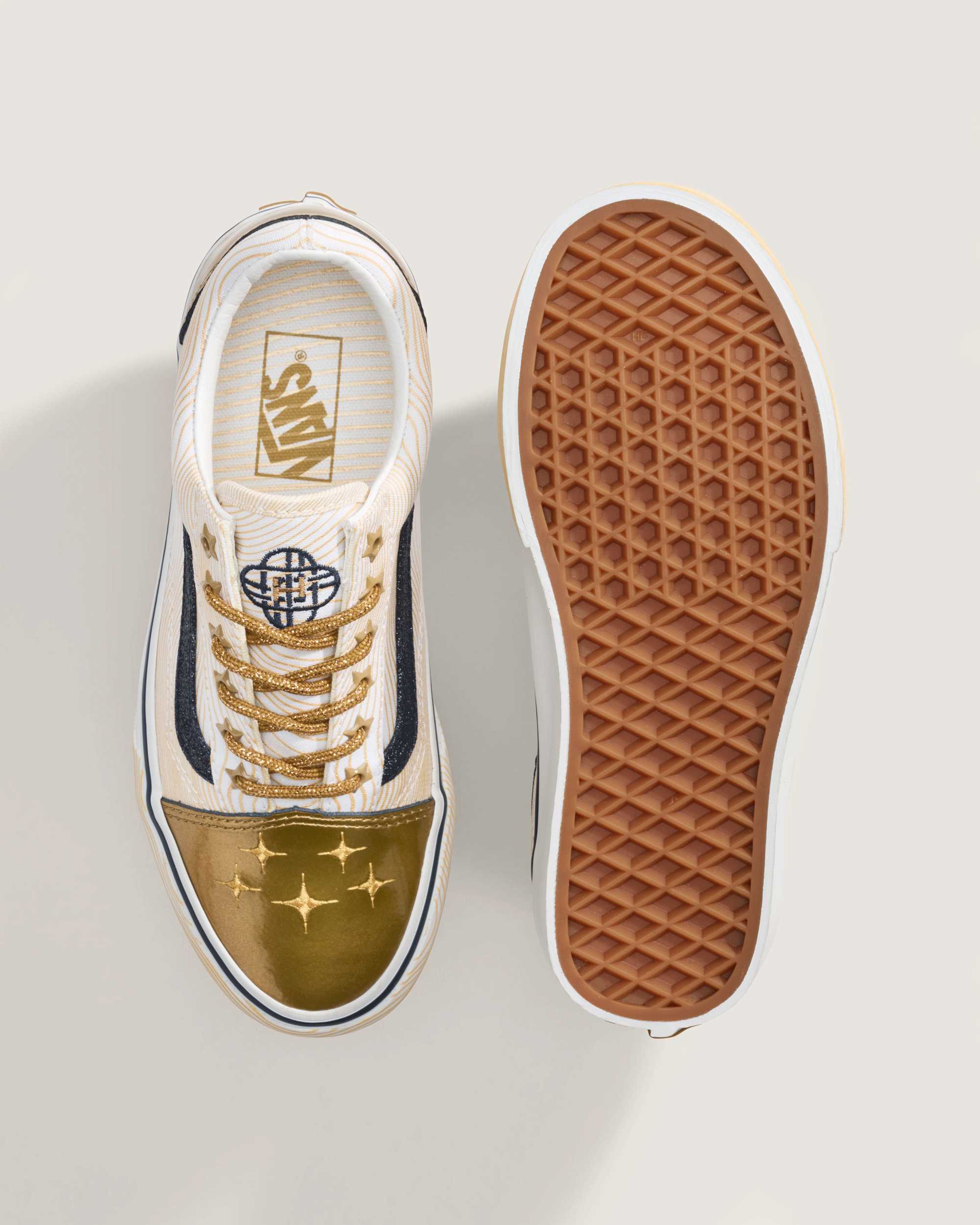 Tnis Old Skool para jovem KPop Demon Hunters 814 anos VANS AmareloDourado ALT2