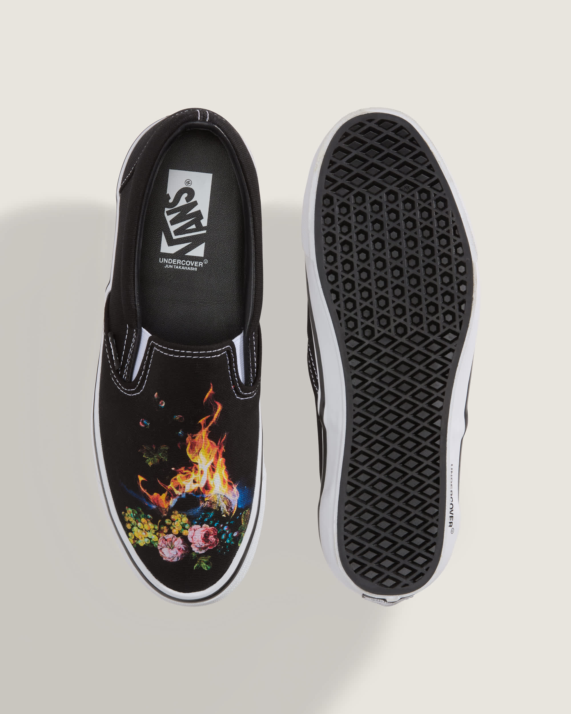 Classic SlipOn 98 OTW by Vans x UNDERCOVER VANS Negro ALT3