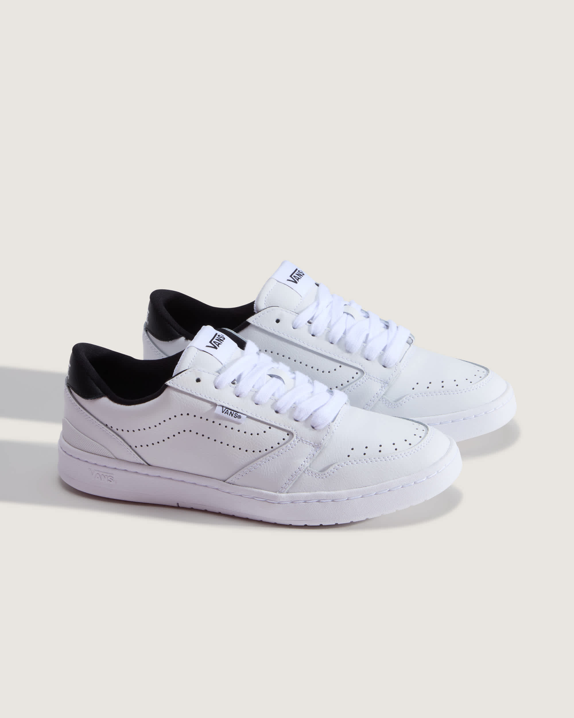 Chaussures Court Low VANS Blanc ALT1