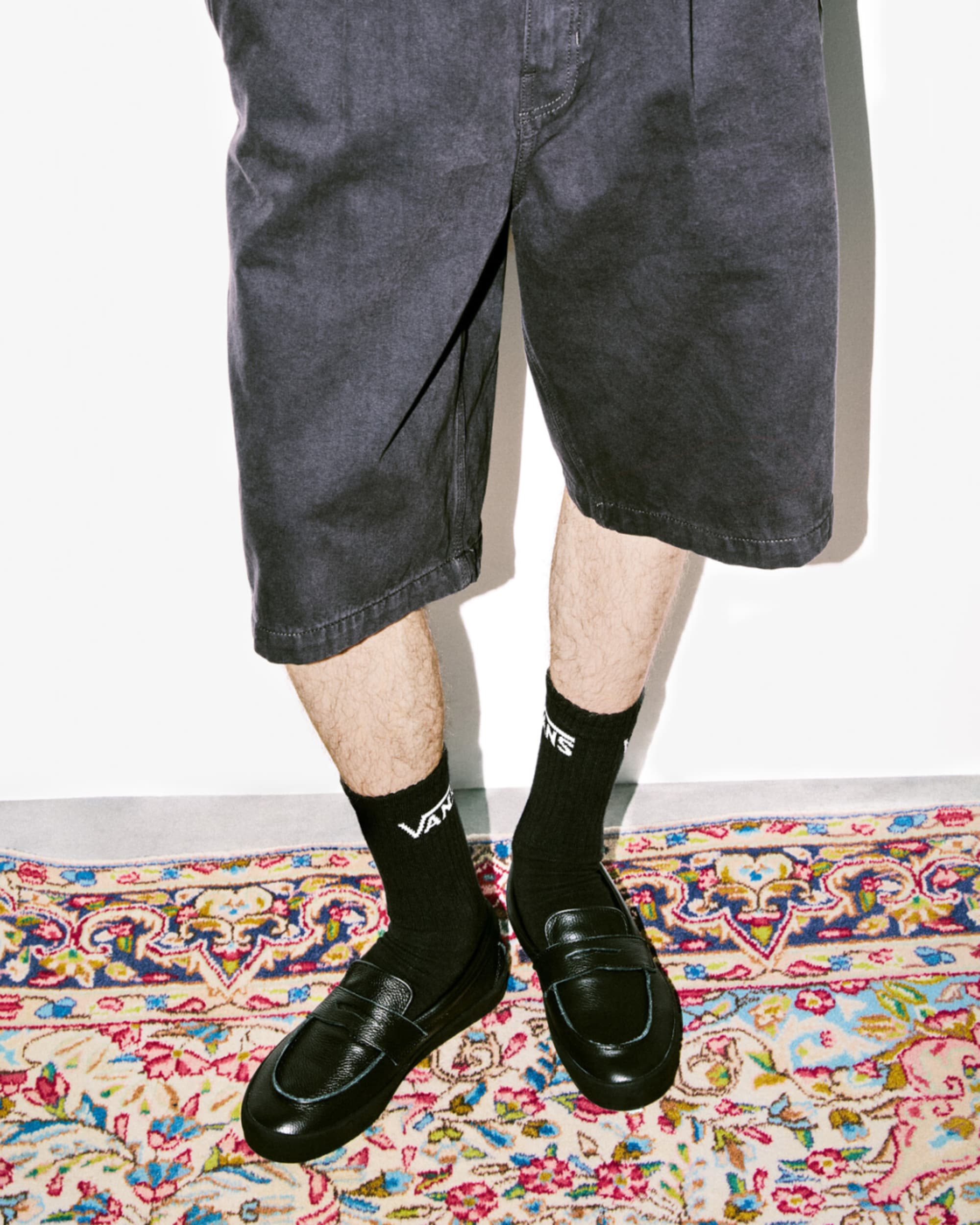 Skate Loafer Shoes in Black| Vans FI