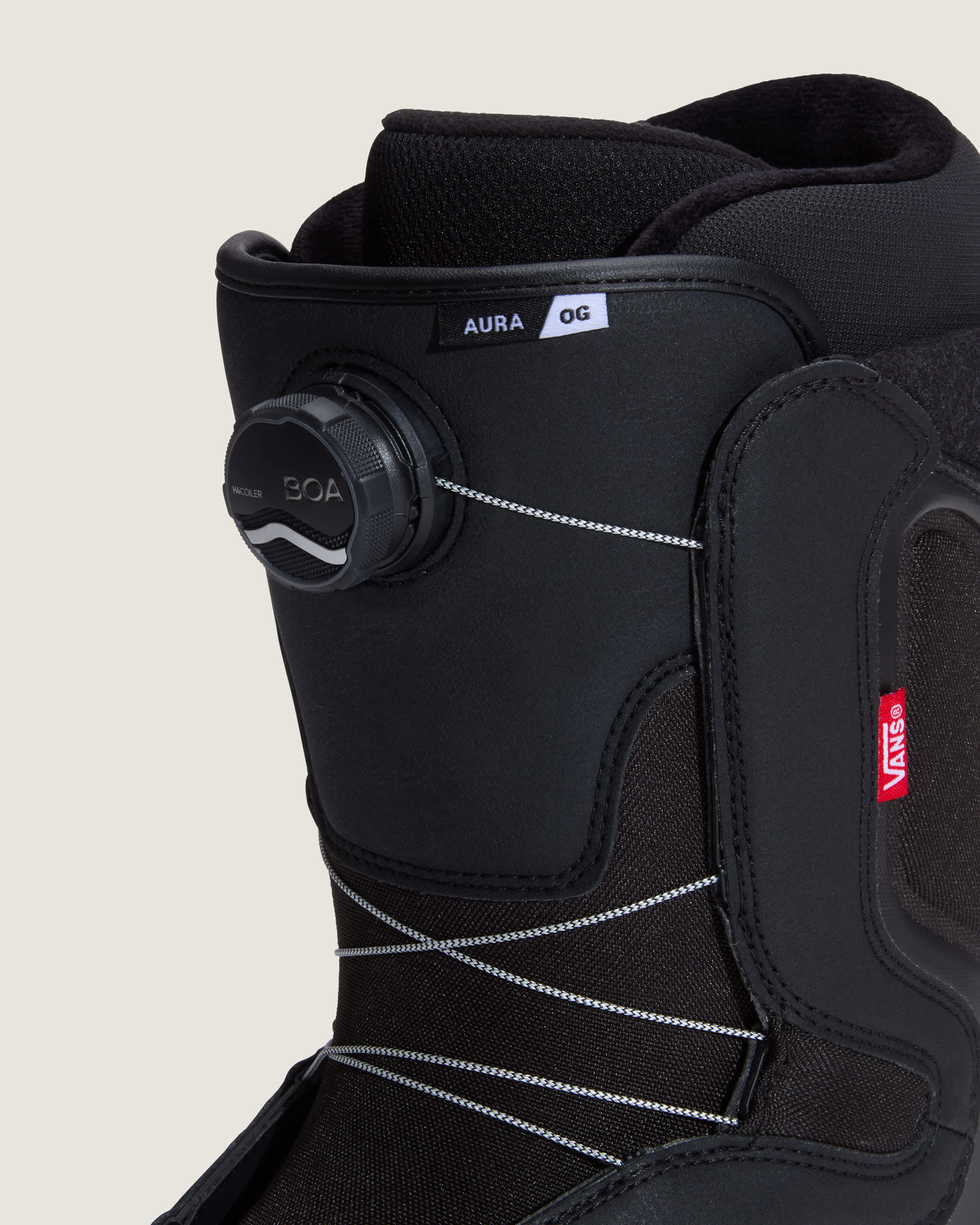 Men Aura OG  Snowboard Boots VANS Black ALT8