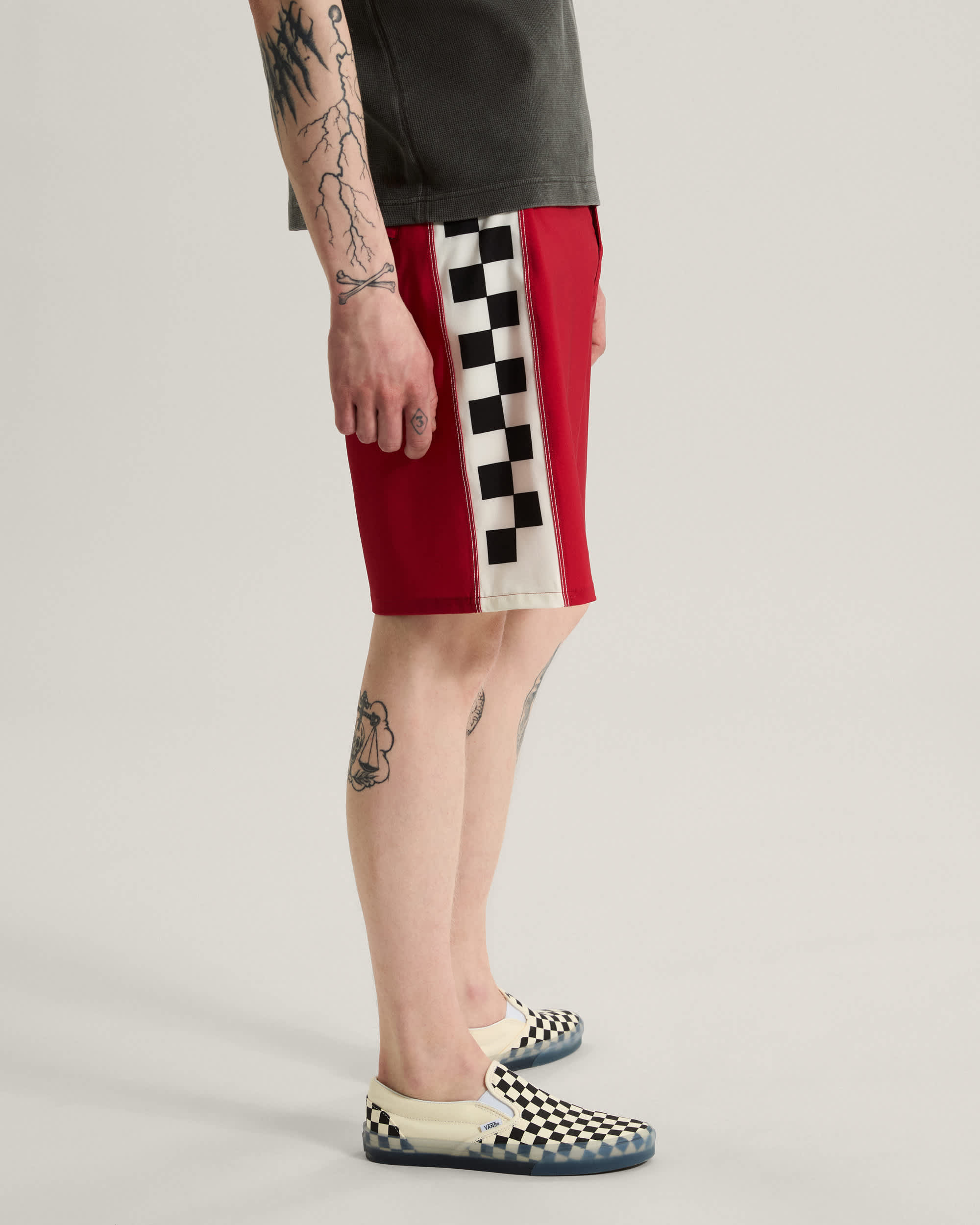 Daily Sideline Mo Boardshorts VANS Red ALT4