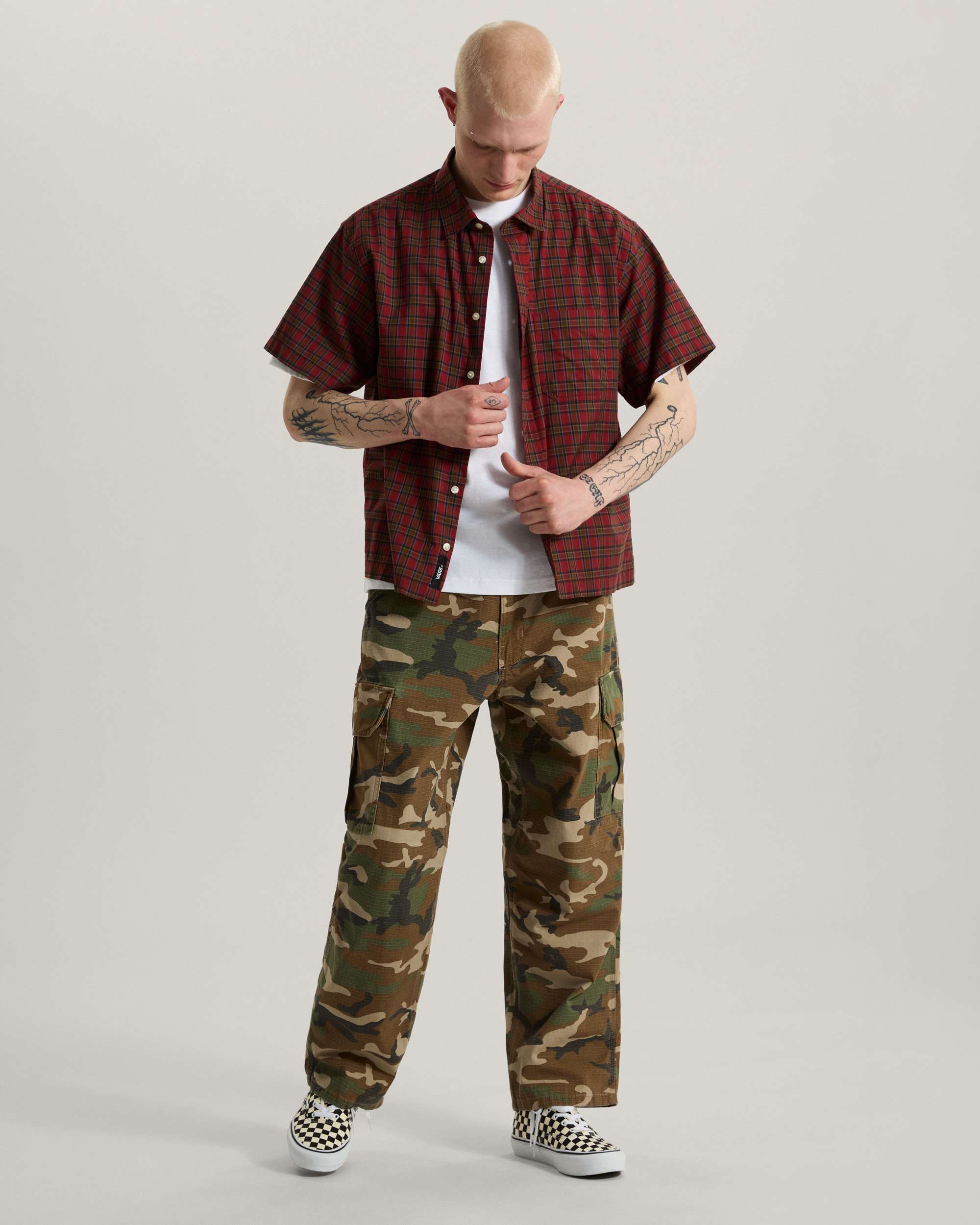Para Baggy AOP Cargo Pant Aluminum Camo VANS Vert ALT5