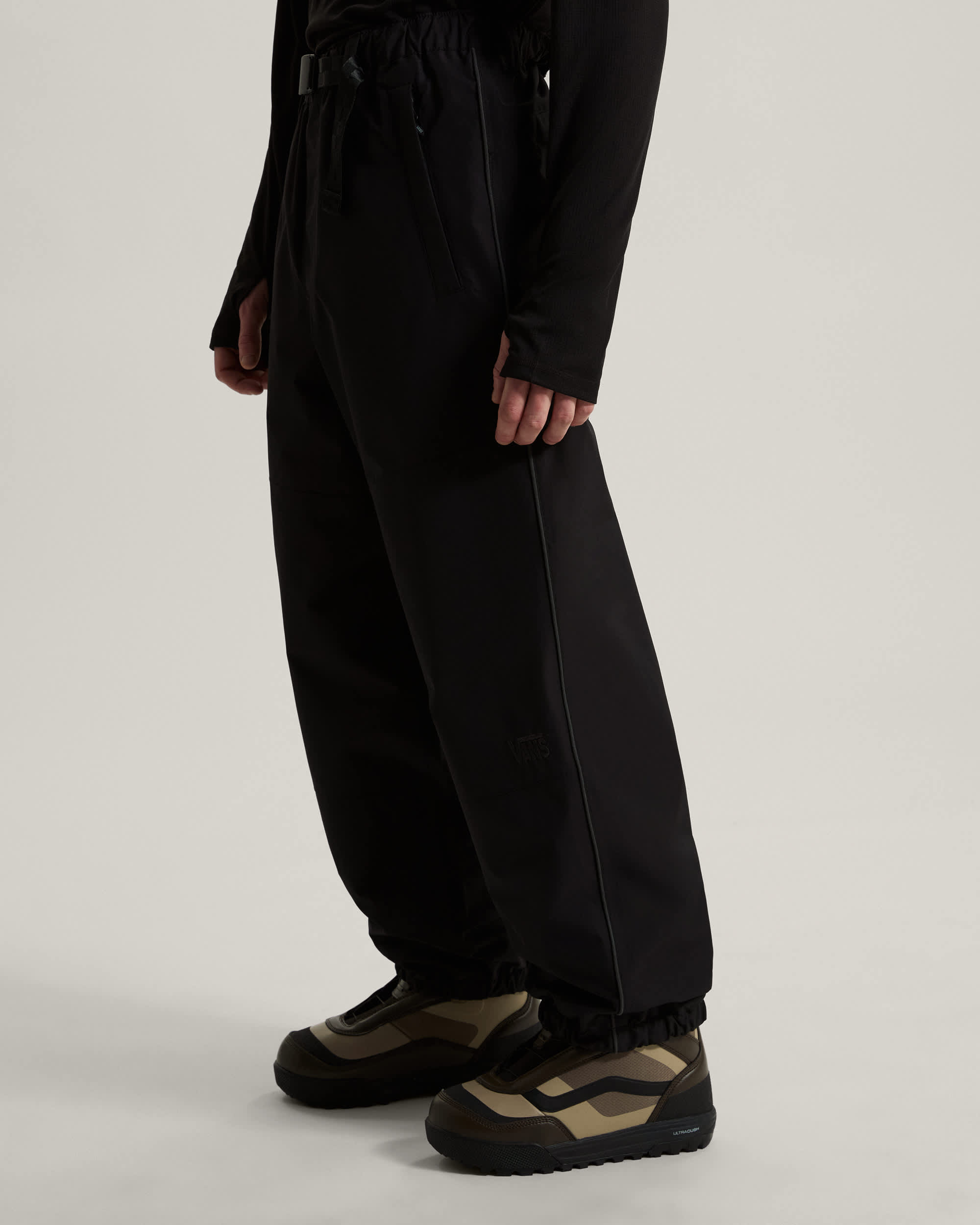 Kingvale 2L Park Trousers VANS Black ALT4