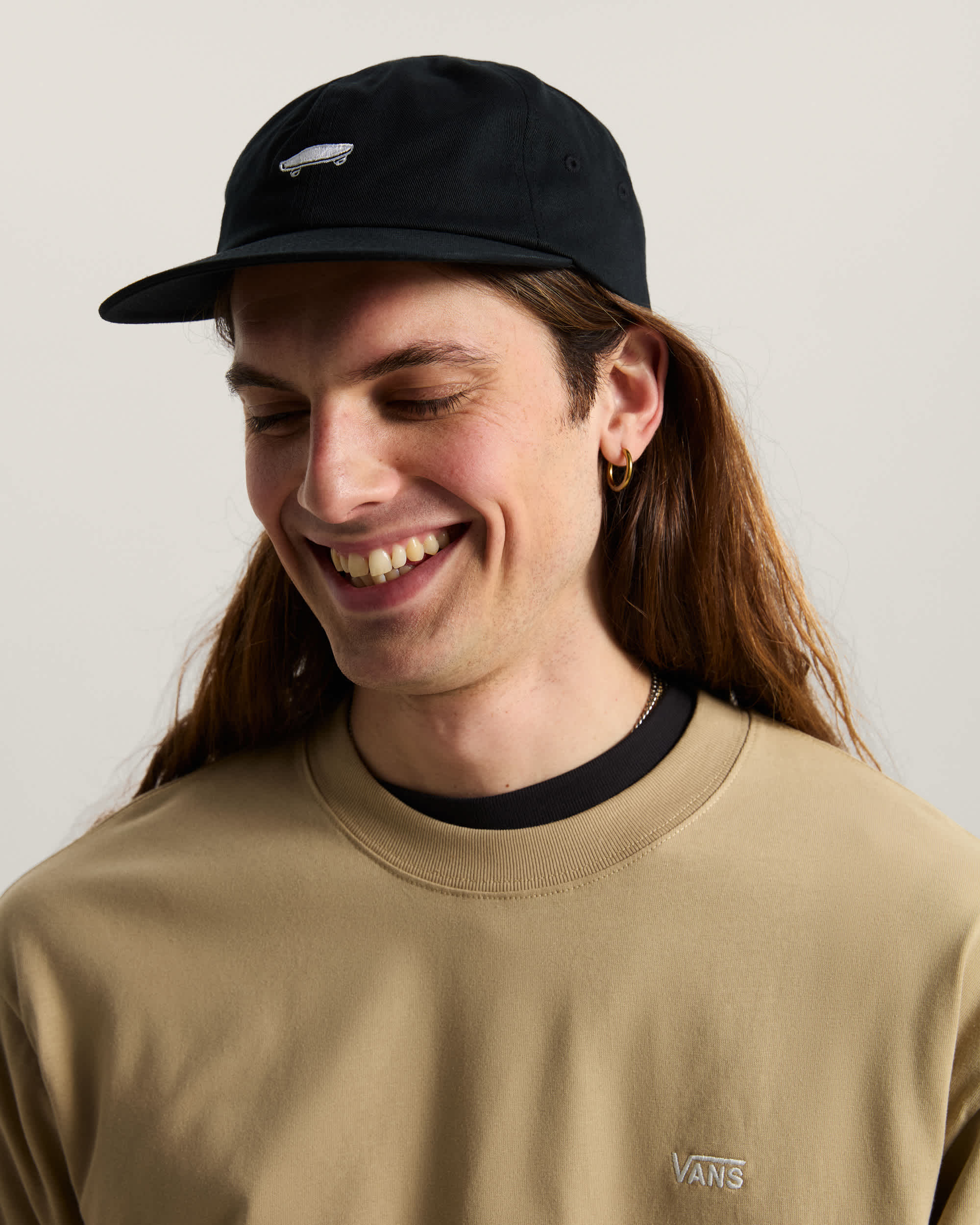 Salton Jockey Hat VANS Black ALT3