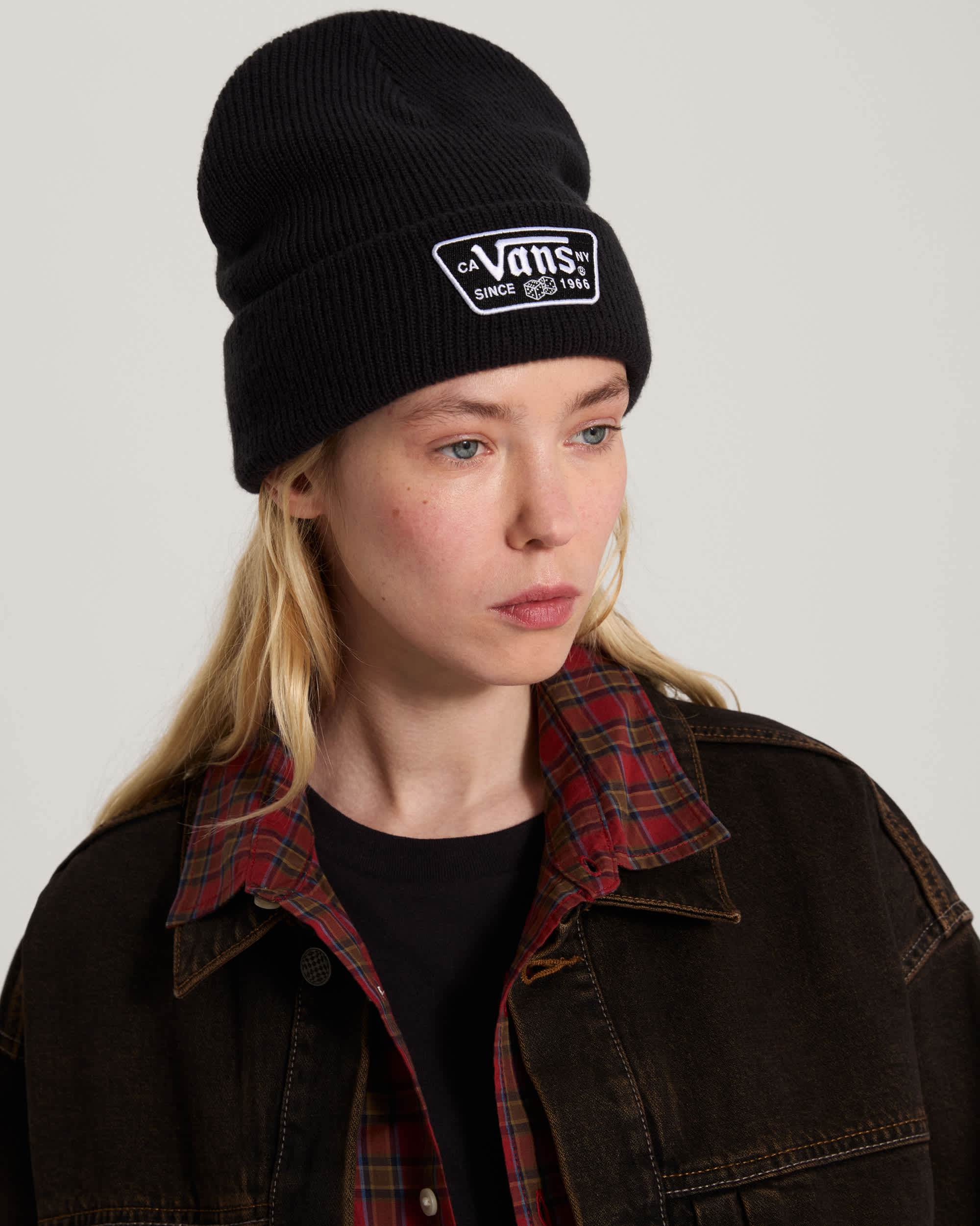 Knu Patch Beanie Black VANS Noir ALT3