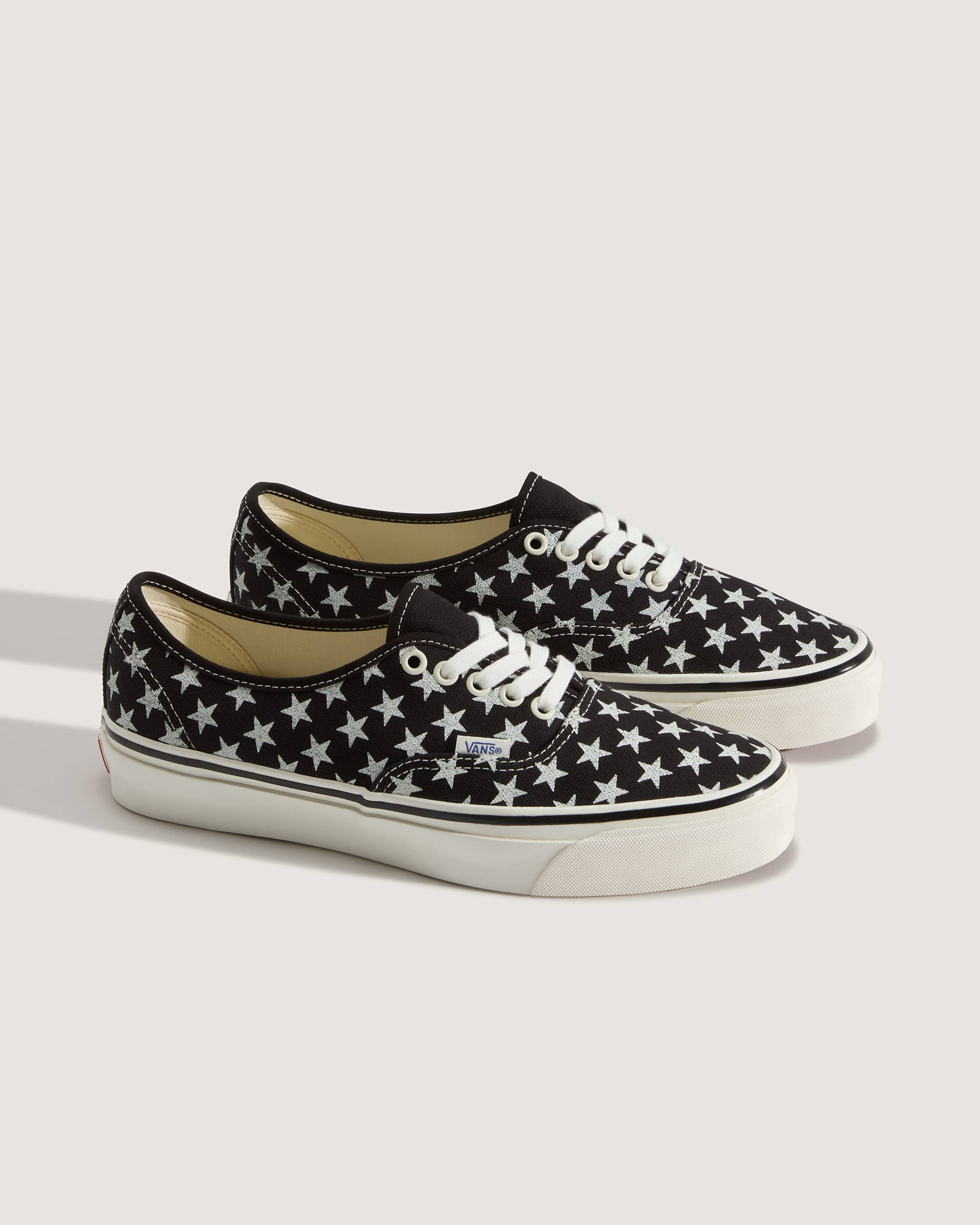 Premium Authentic Shoes VANS Black ALT1