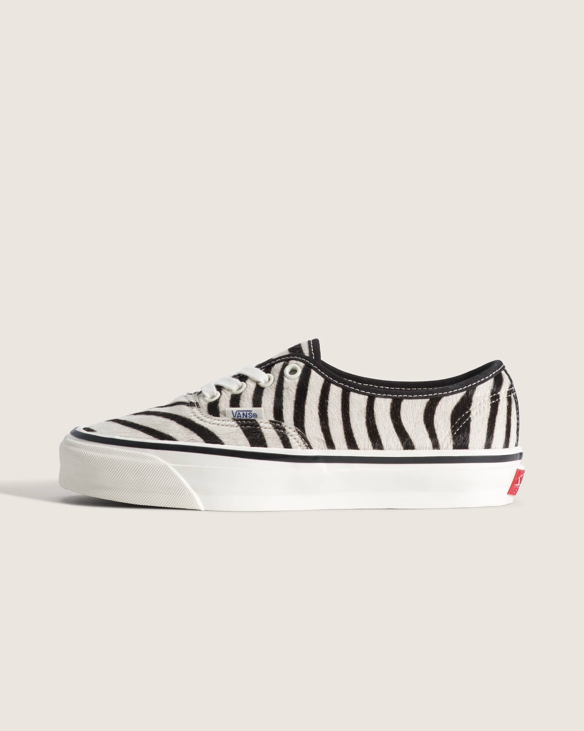 Premium Authentic Shoes VANS White HERO