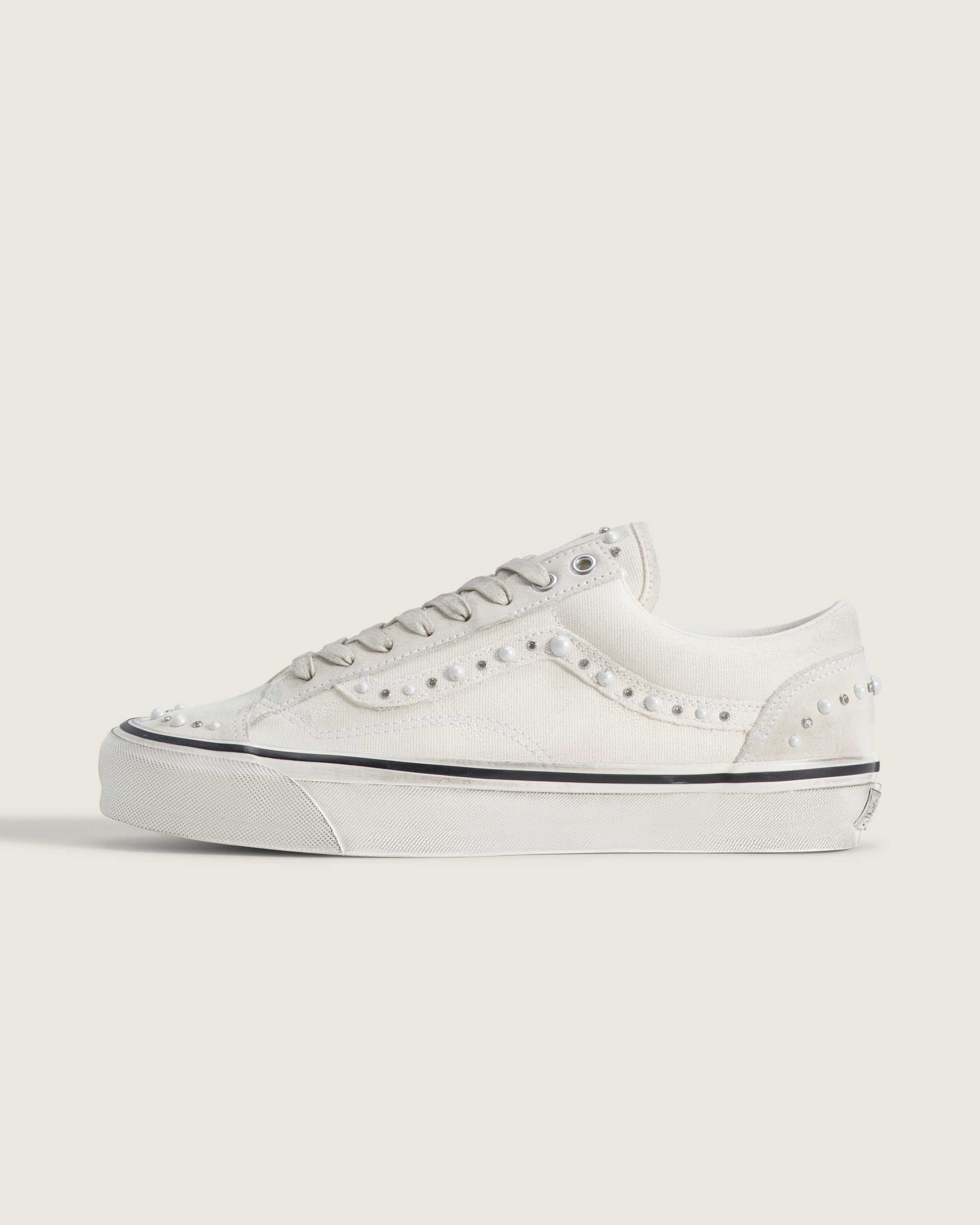 Premium Old Skool 36 Shoes VANS White HERO