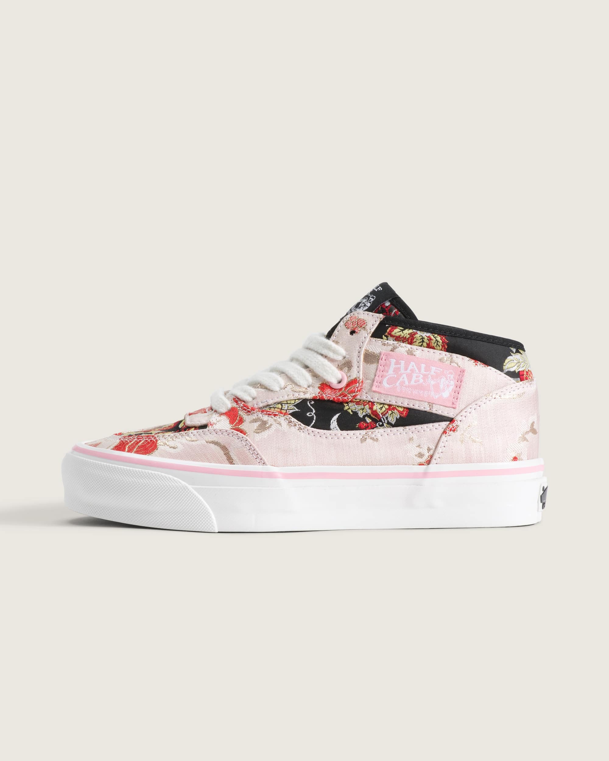 OTW Half Cab 33 Decon Vibram VANS Multicolour HERO