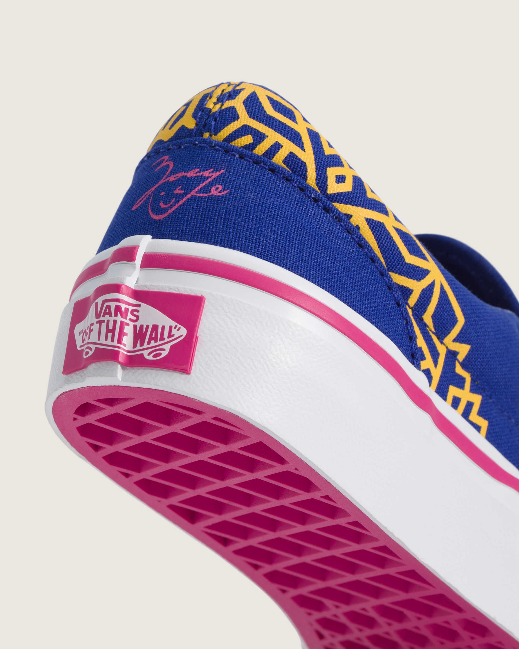 Scarpe Bambinoa KPop Demon Hunters x Vans Classic SlipOn 48 anni VANS Blu ALT4