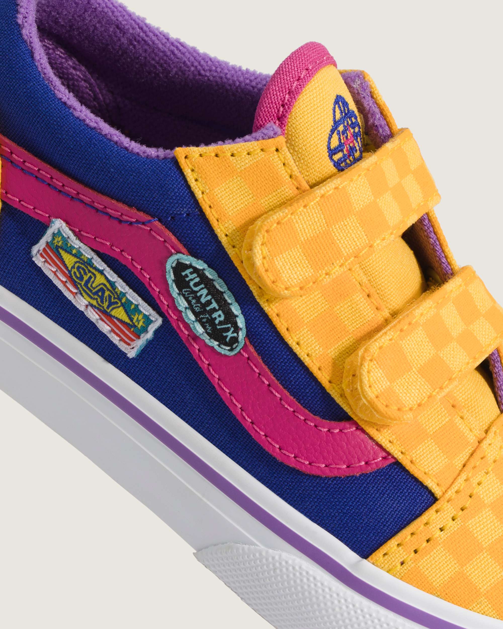 Scarpe Bambinoa KPop Demon Hunters x Vans Old Skool V 14 anni VANS Giallo ALT5