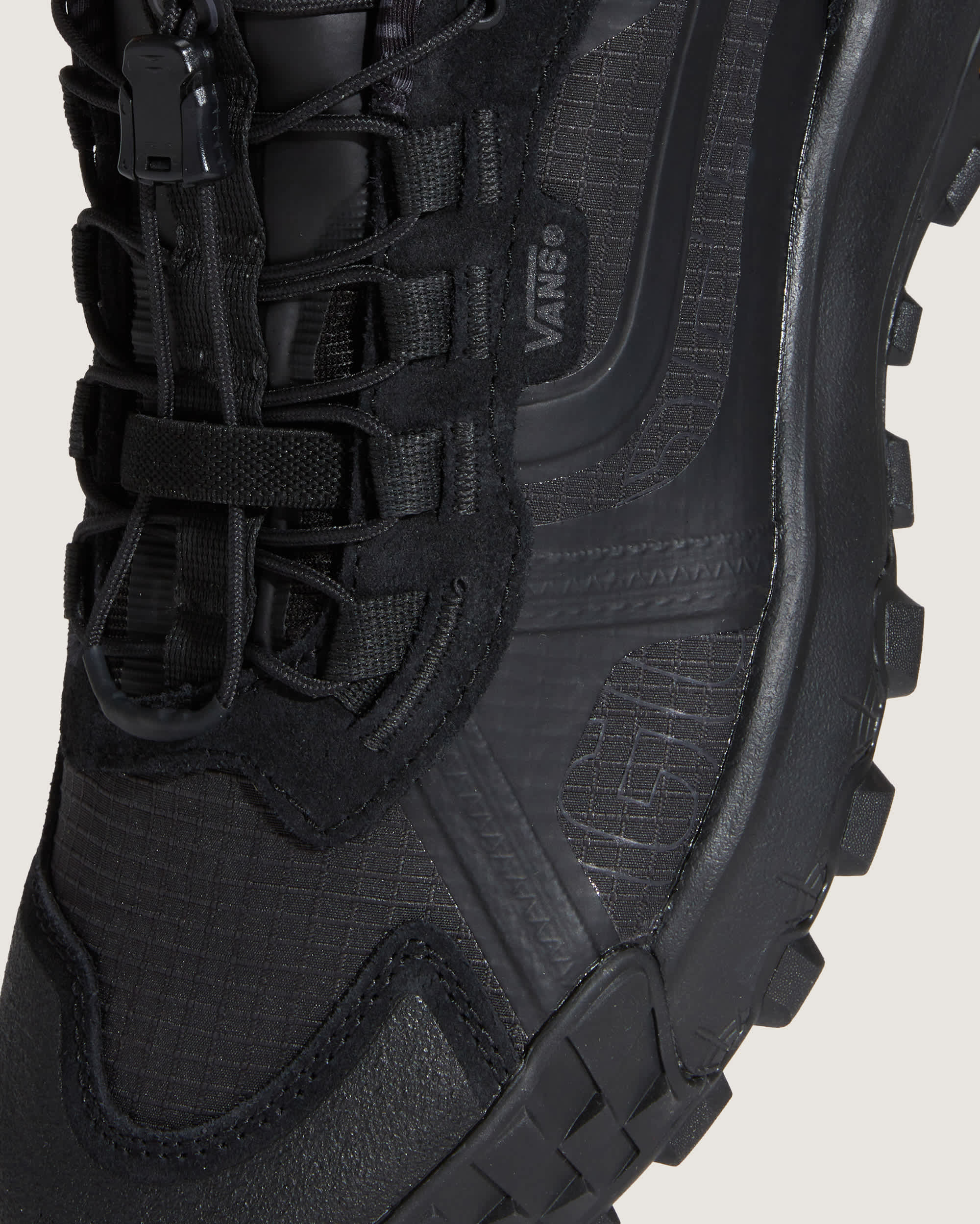 Crosspath XC GORETEX Shoes VANS Black ALT10