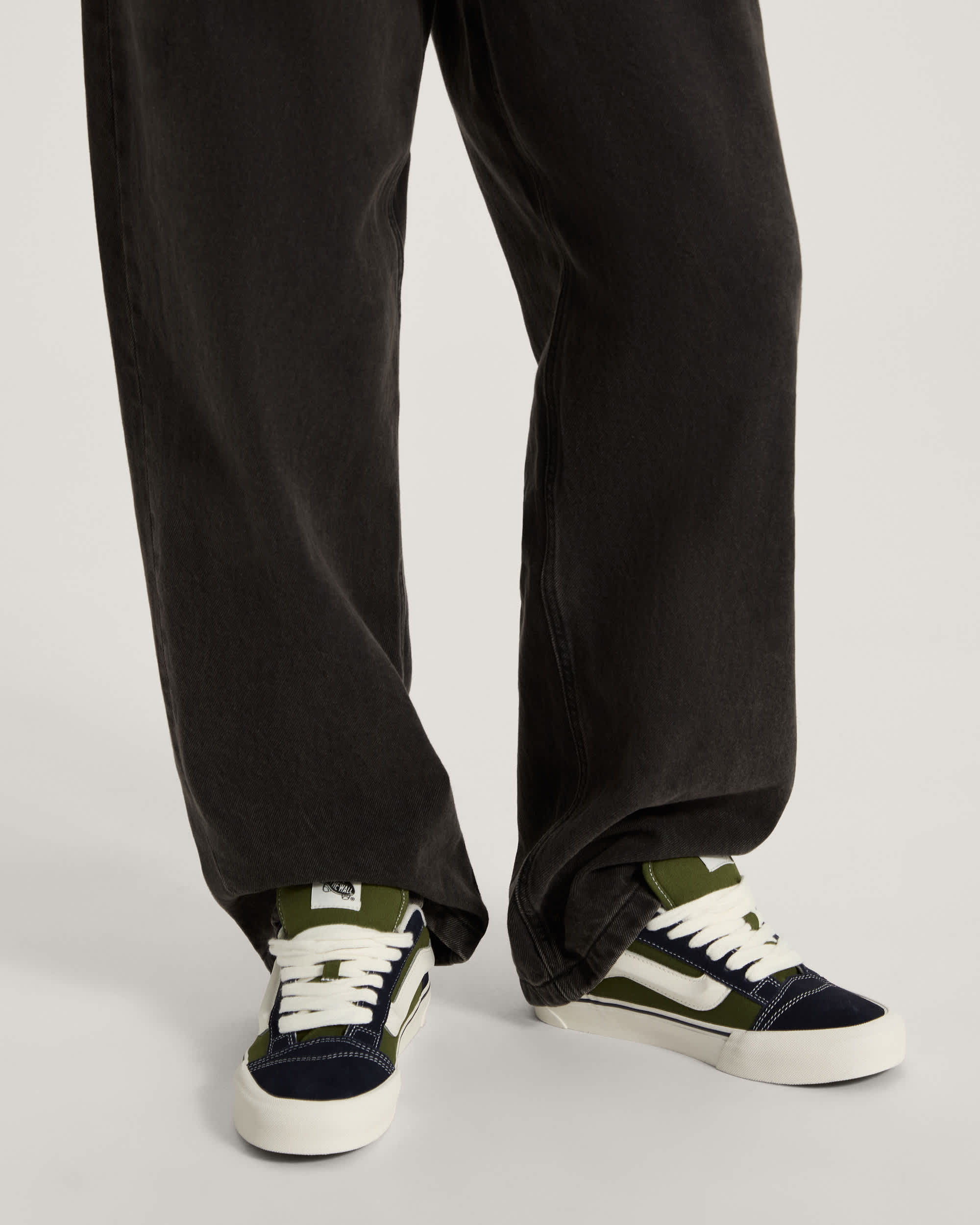 Chaussures Knu Skool VANS Blanc ALT4