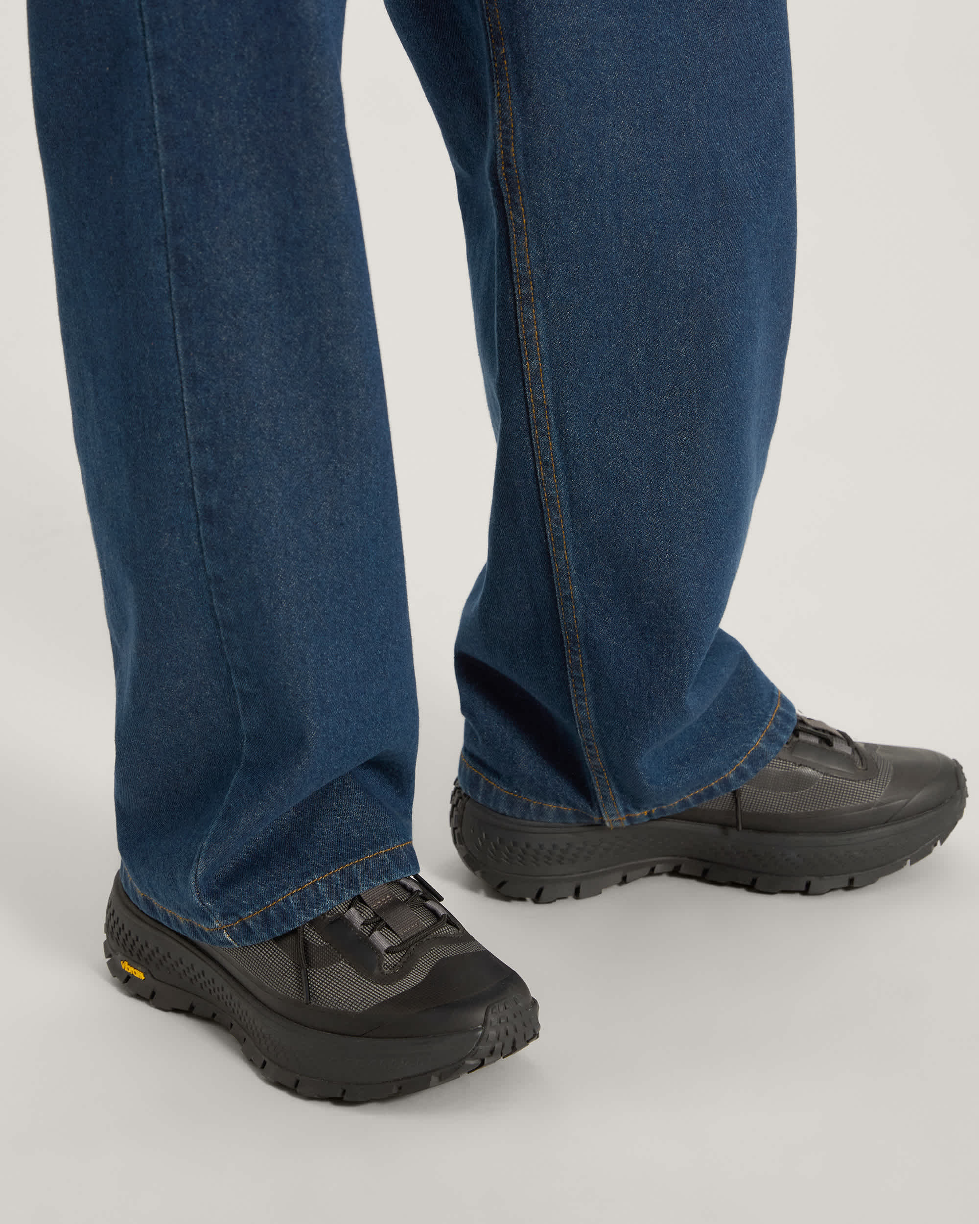 Chaussures Trail 36 VANS Noir ALT10