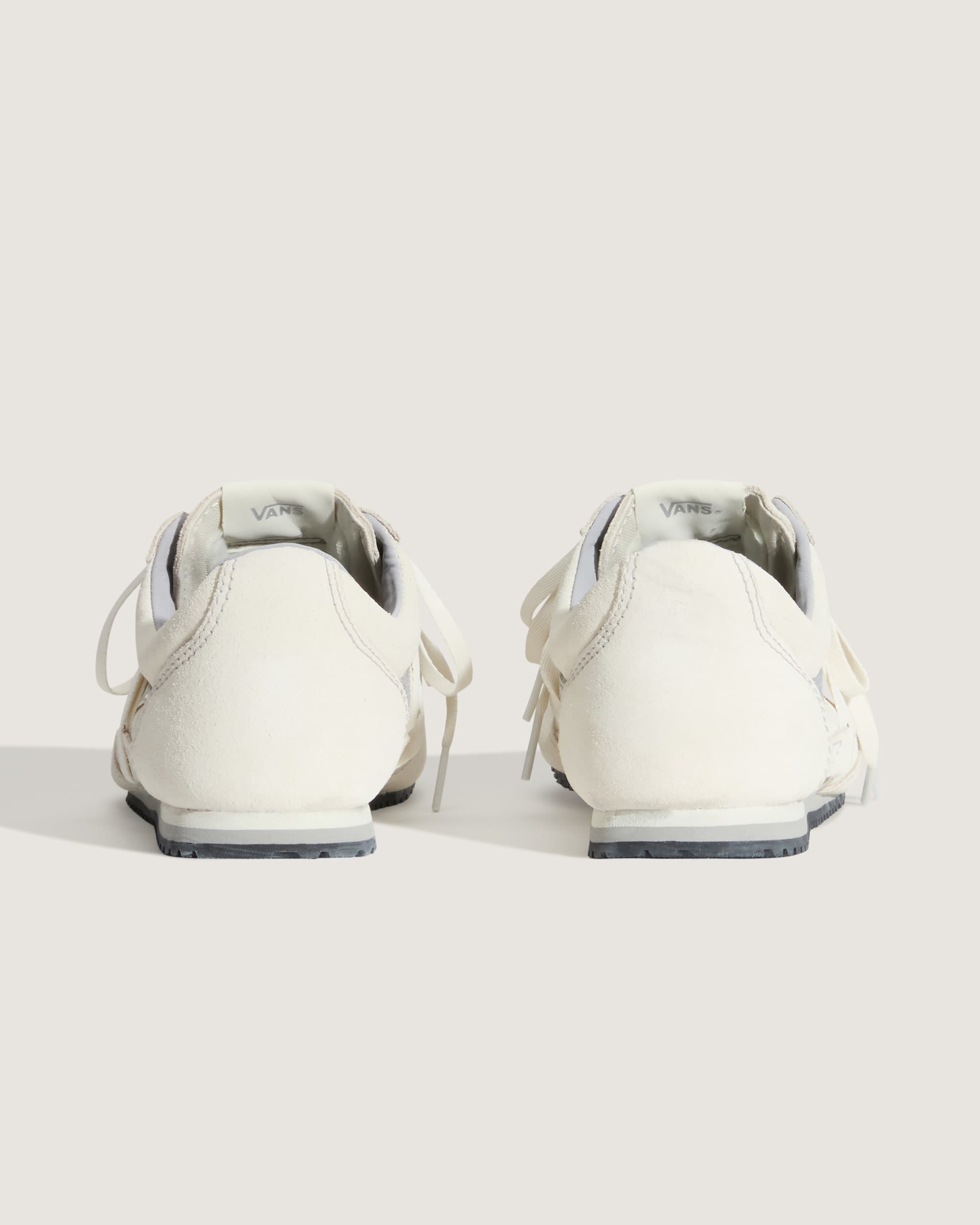 Chaussures Premium Super Lowpro Trainer VANS Blanc ALT3