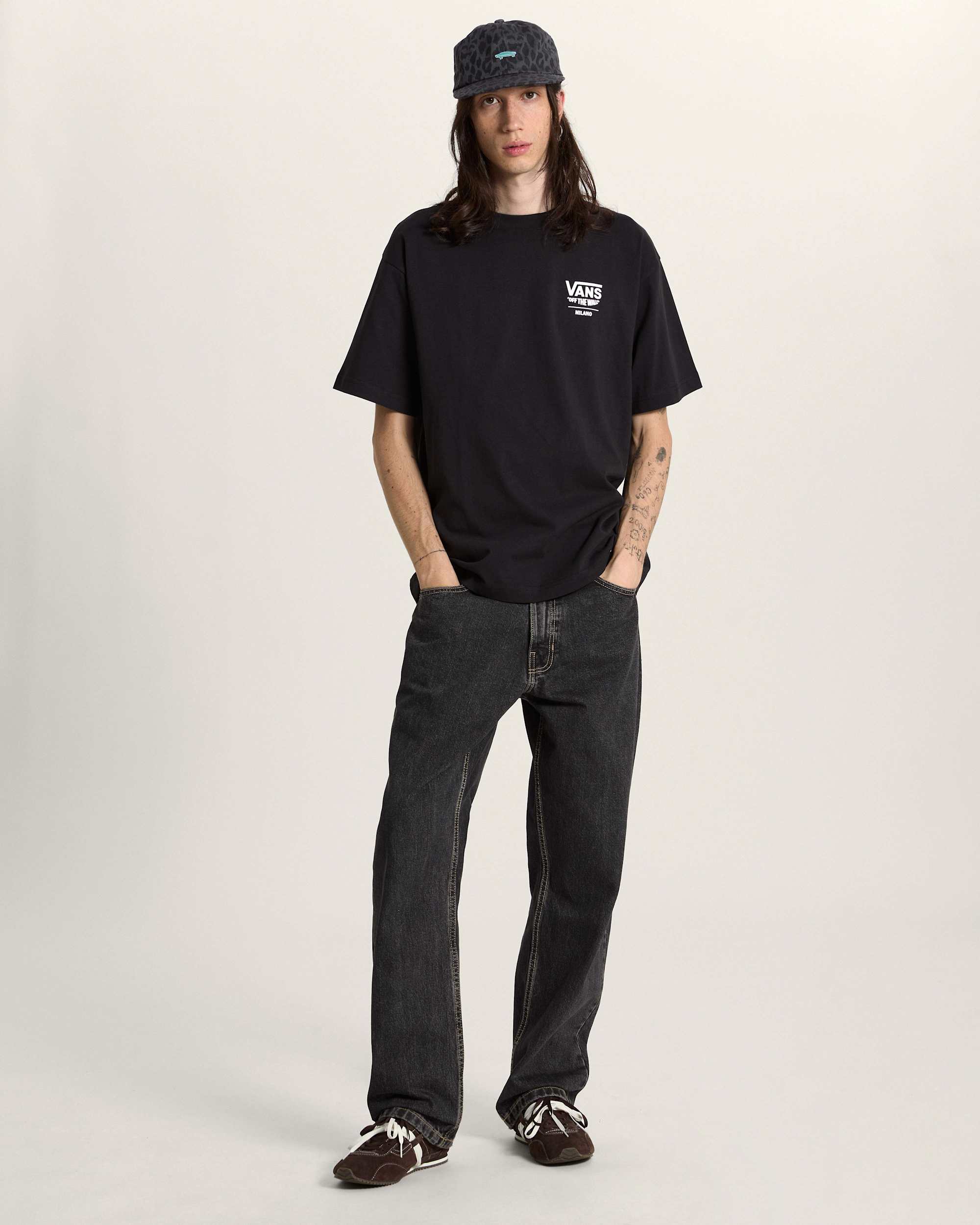 MN 2025 VANS CITY TEE MILANO Black VANS Negro alt4