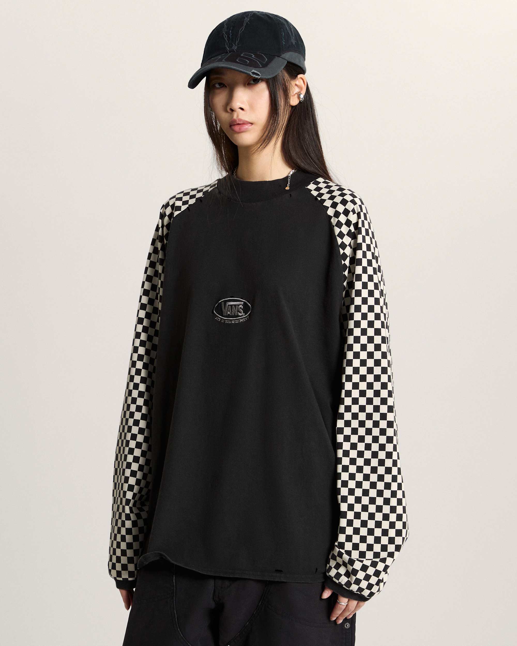 AOD by Slam Jam Racing Long Sleeve TShirt VANS Black ALT6