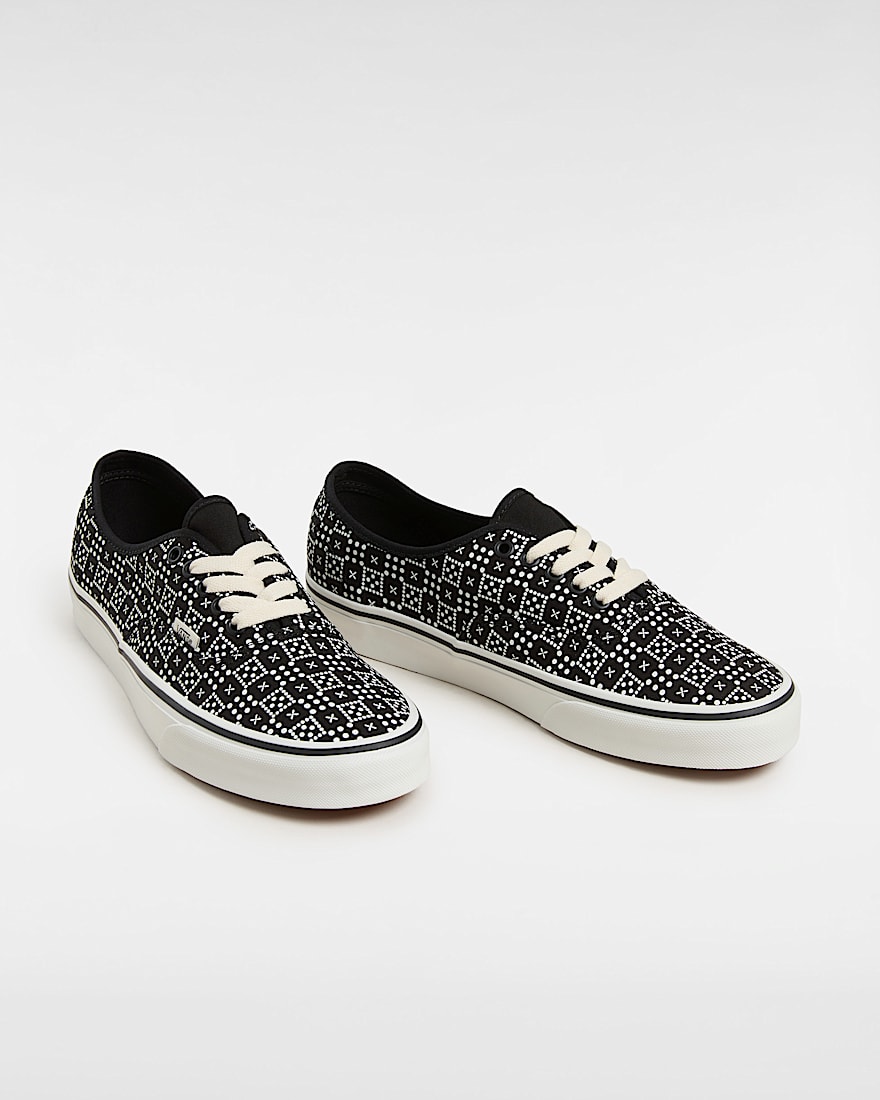 Buty Authentic