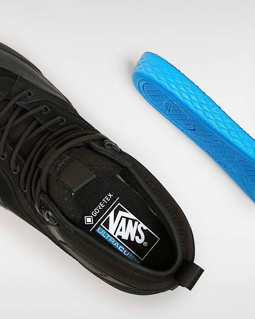 MTE Half Cab GoreTex Shoes VANS Black ALT6