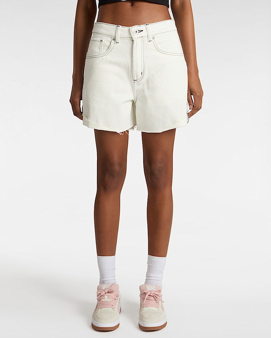 Jennifer Shortie VANS Wei ALT2