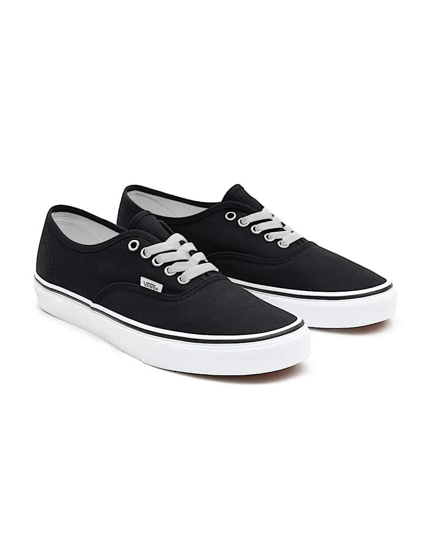Personalisierbare Authentic mit weiter Passform VANS Schwarz HERO