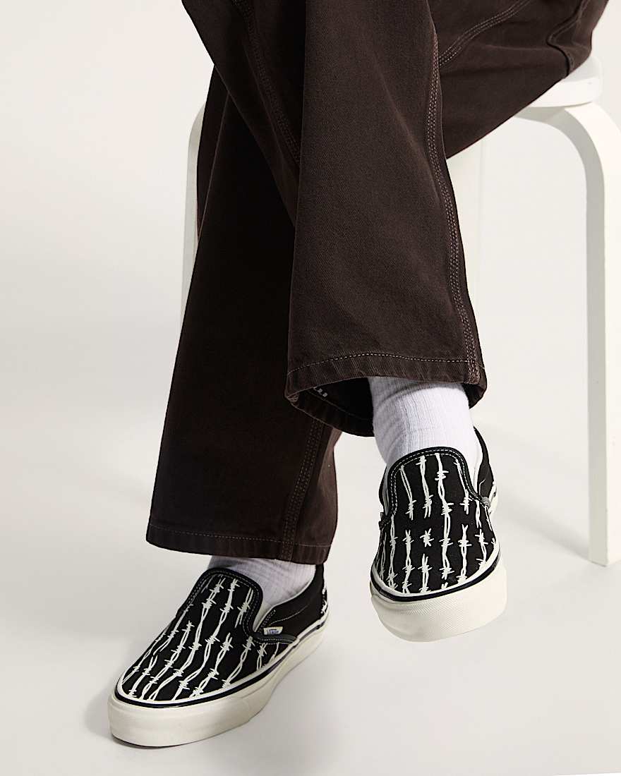 Premium SlipOn 98 Schuhe VANS Schwarz ALT4