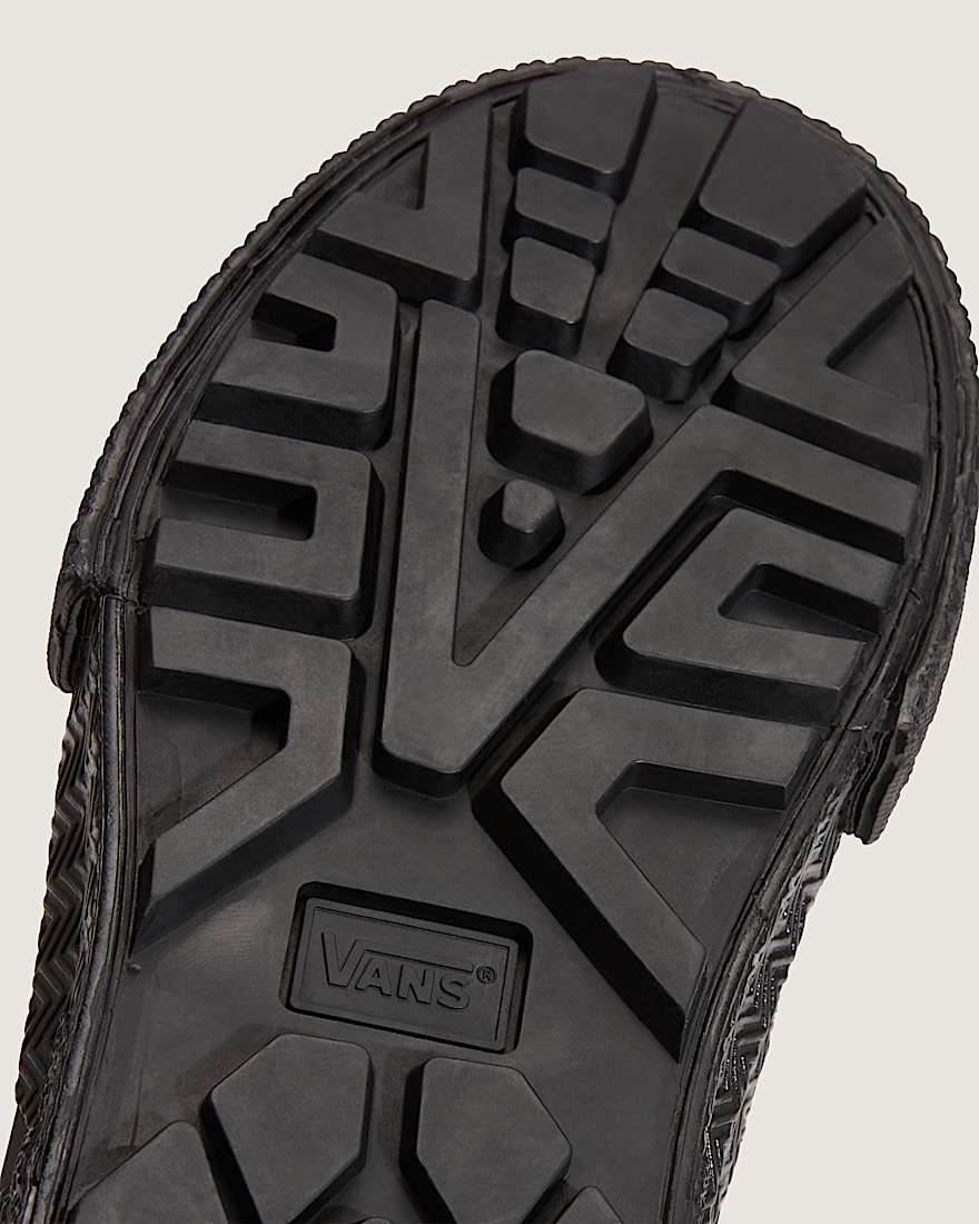 Scarpe Sk8-Hi GL Lug OTW by Vans x WTAPS x OAMC