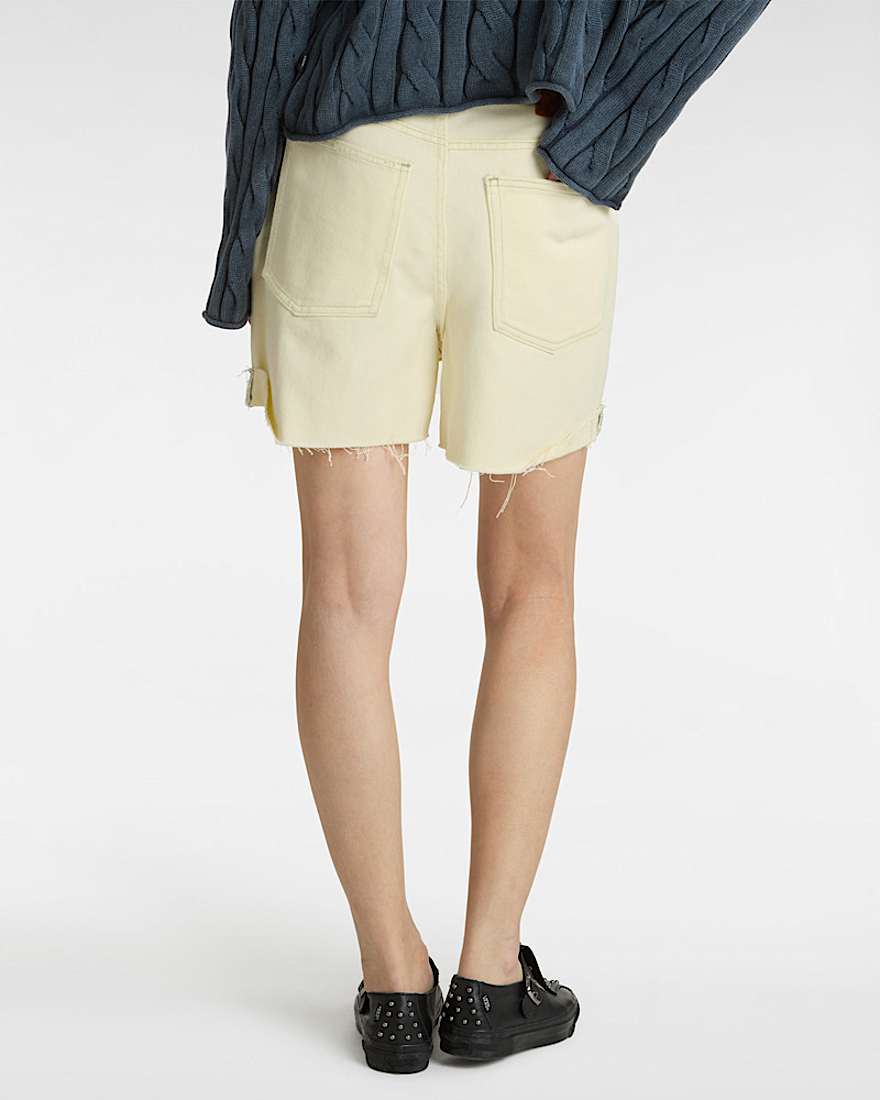 Jennifer Shortie VANS Beige ALT3