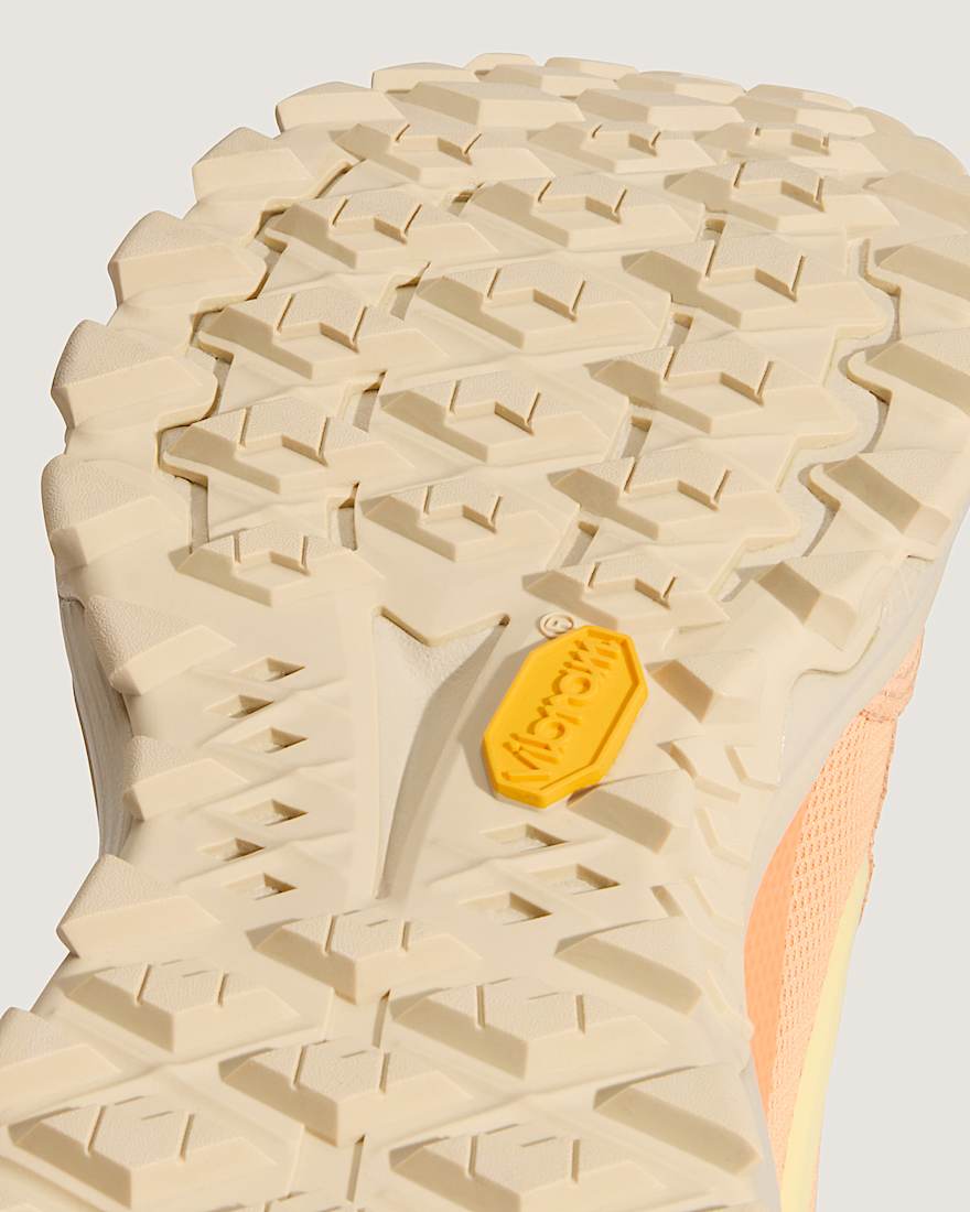 Crosspath XC Apricot Glow VANS Orange ALT6