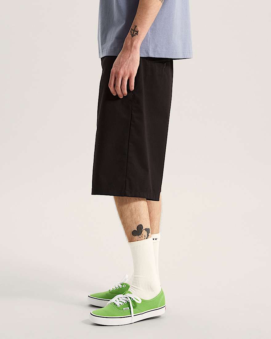 Authentic Loose ChinoShorts VANS Schwarz ALT4