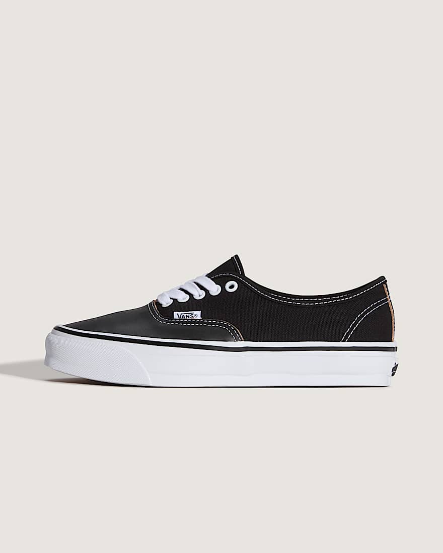 OTW Authentic 44 Siped Vibram VANS Schwarz HERO