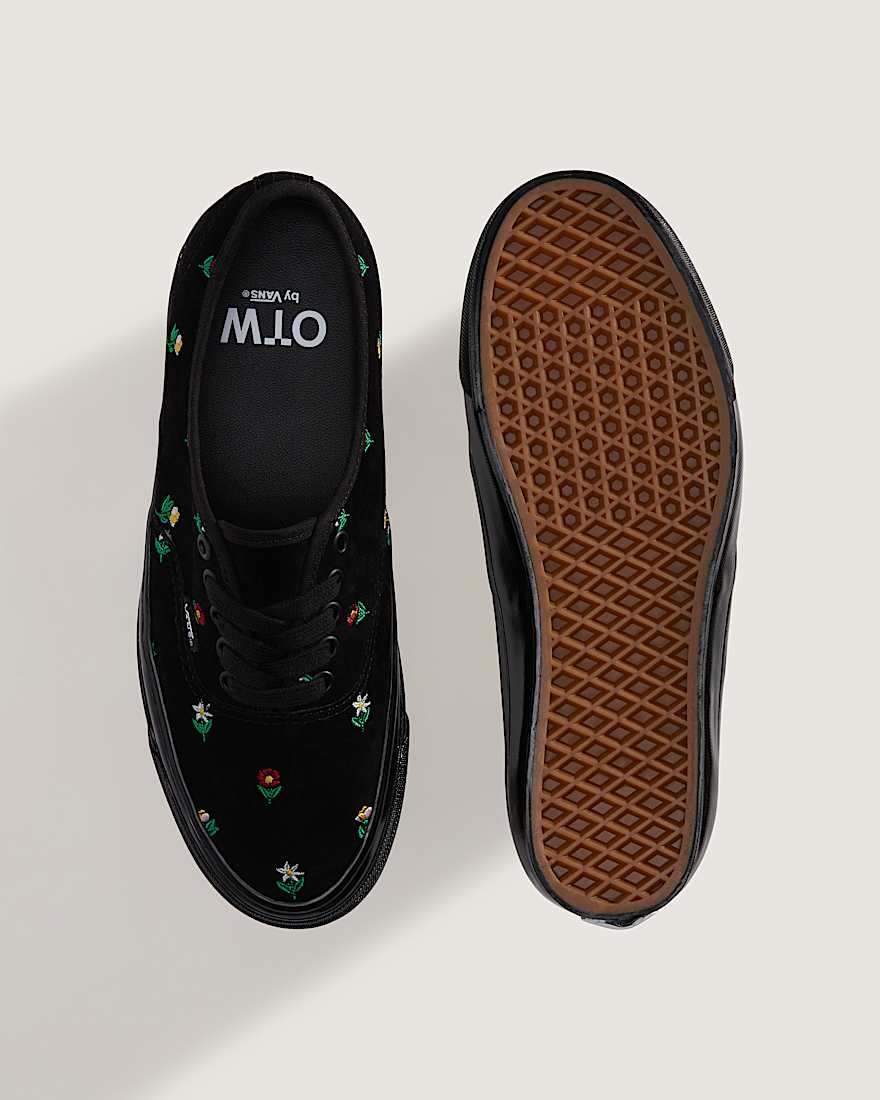 OTW Authentic 44 VANS Schwarz ALT2