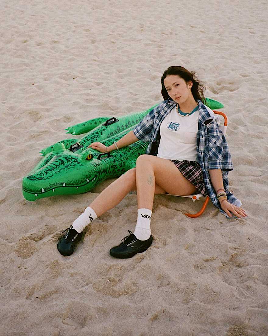 OTW Authentic 44 Siped Vibram VANS Schwarz ALT1