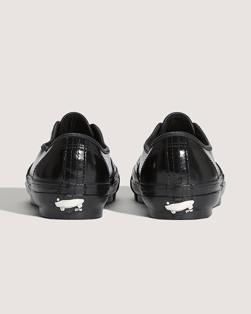 OTW Authentic 44 Siped Vibram VANS Schwarz ALT4