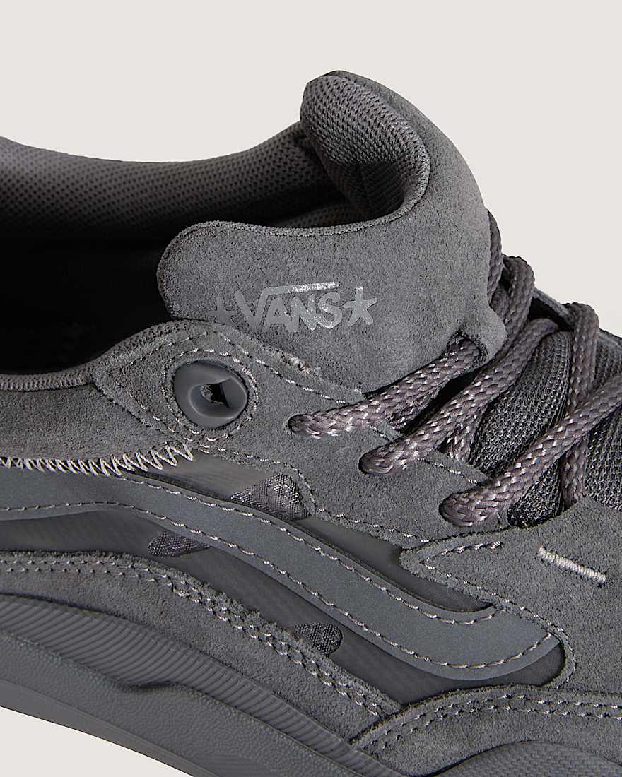 Buty Skate 2 Wayvee by Atiba Jefferson