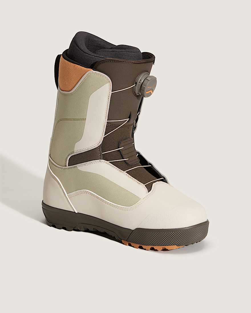Aura Pro Snowboard Boots