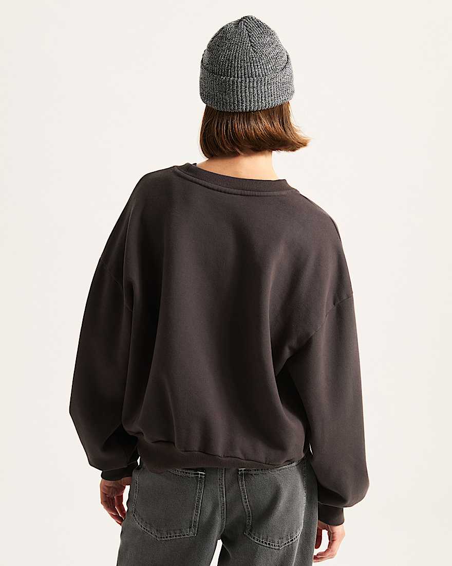 Retro Crew Sweatshirt