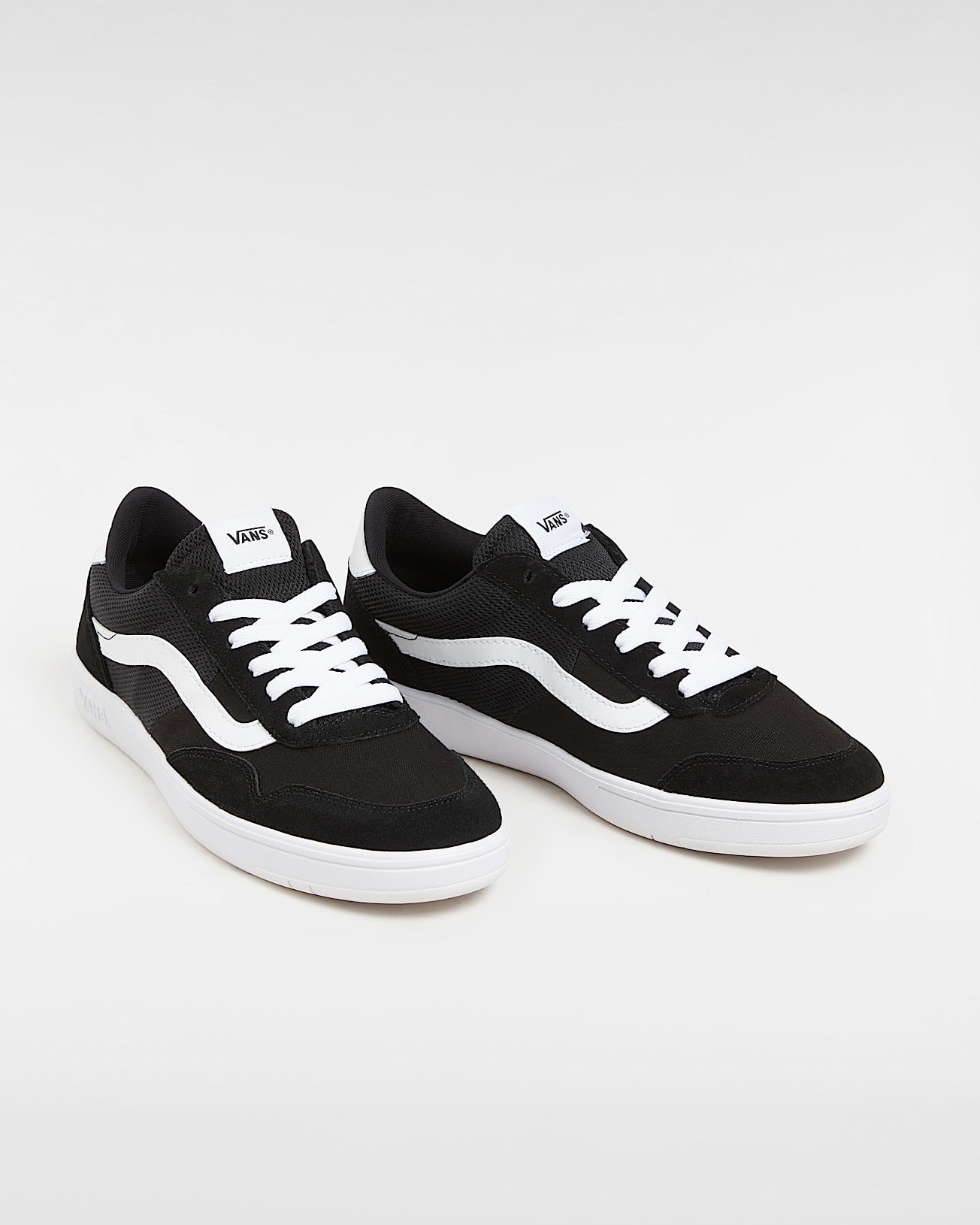 Tnis Staple Cruze Too ComfyCush VANS Preto ALT1