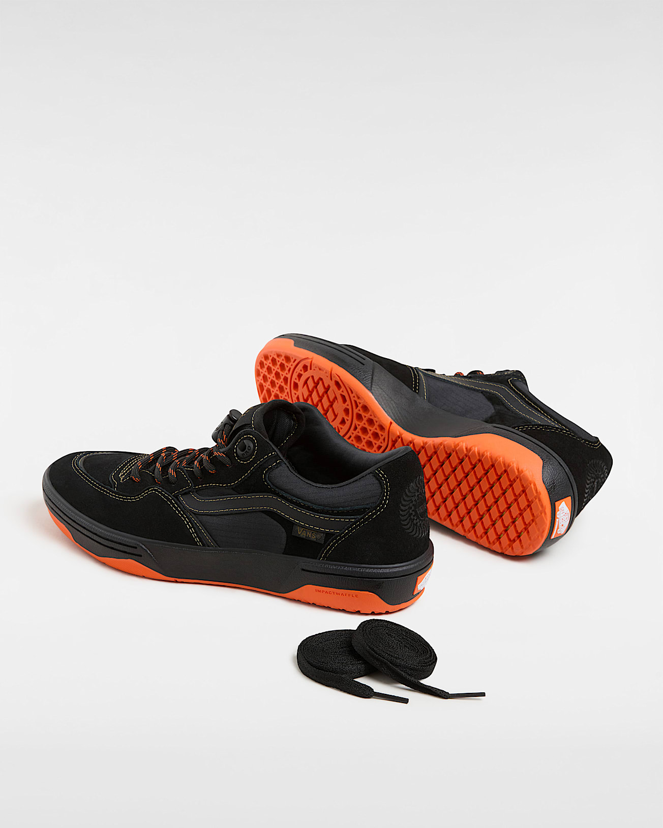 Rowan 2 Vans X Spitfire Wheels Shoes VANS Black ALT2