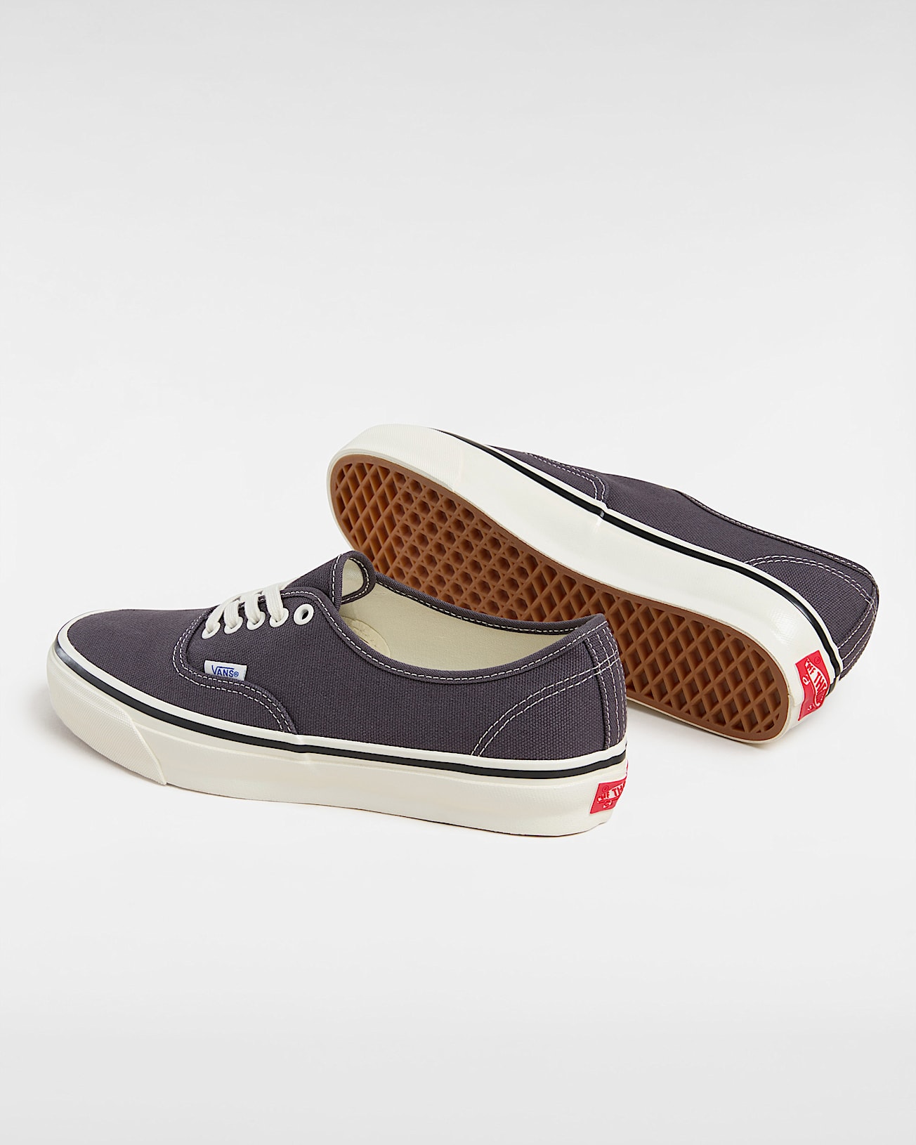 Chaussures Premium Authentic 44 Duck Canvas VANS Gris ALT2