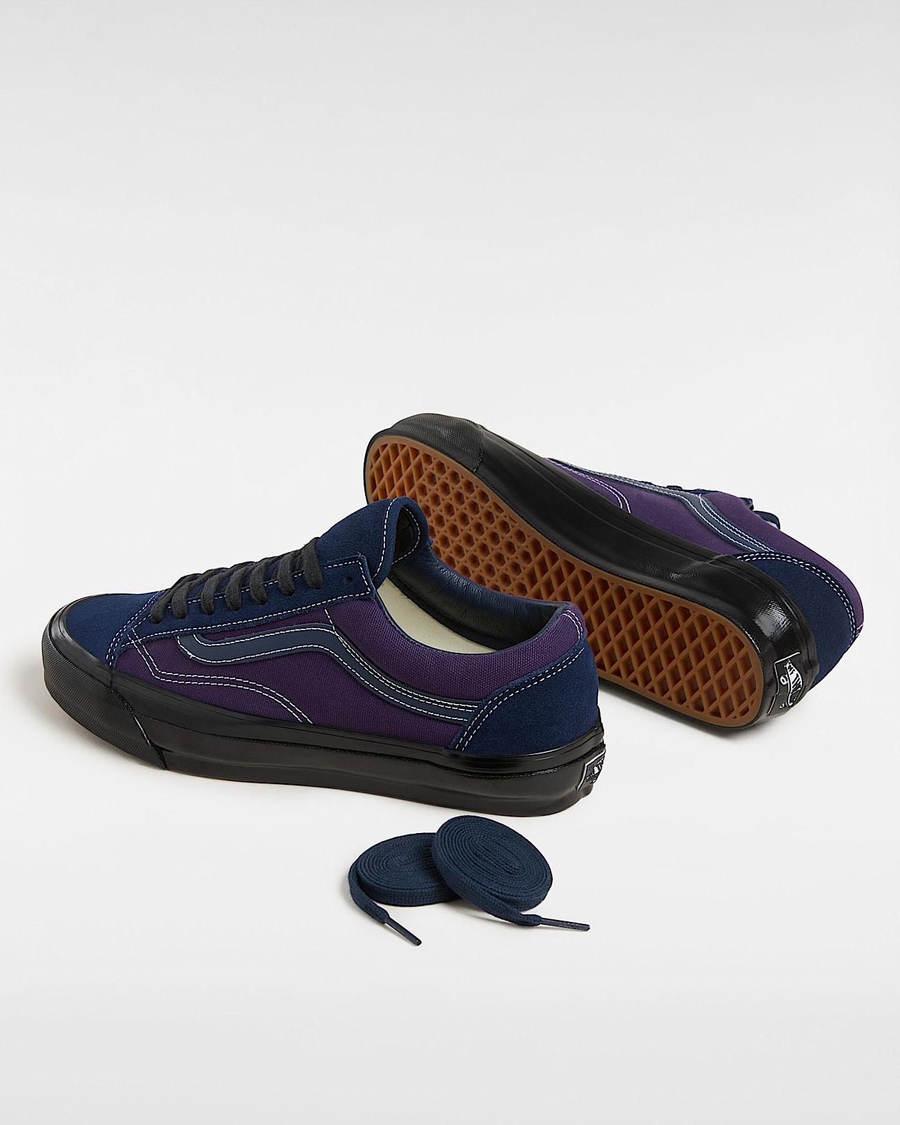 Chaussures Premium Old Skool VANS Noir ALT2