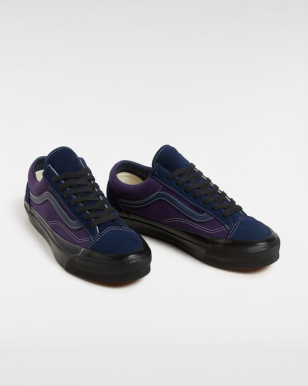 Chaussures Premium Old Skool VANS Noir ALT1