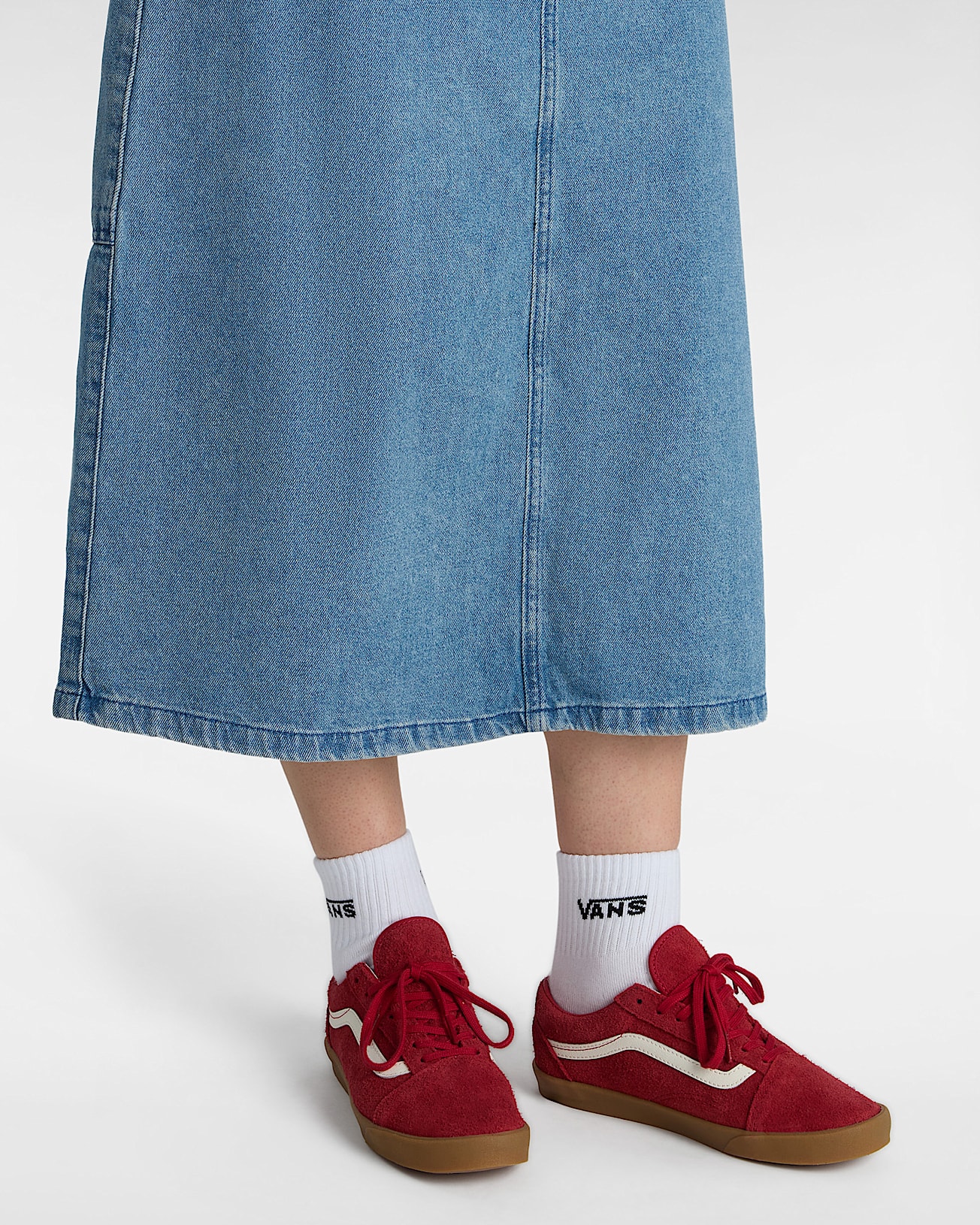 Chaussures Old Skool Lowpro VANS Rouge ALT4