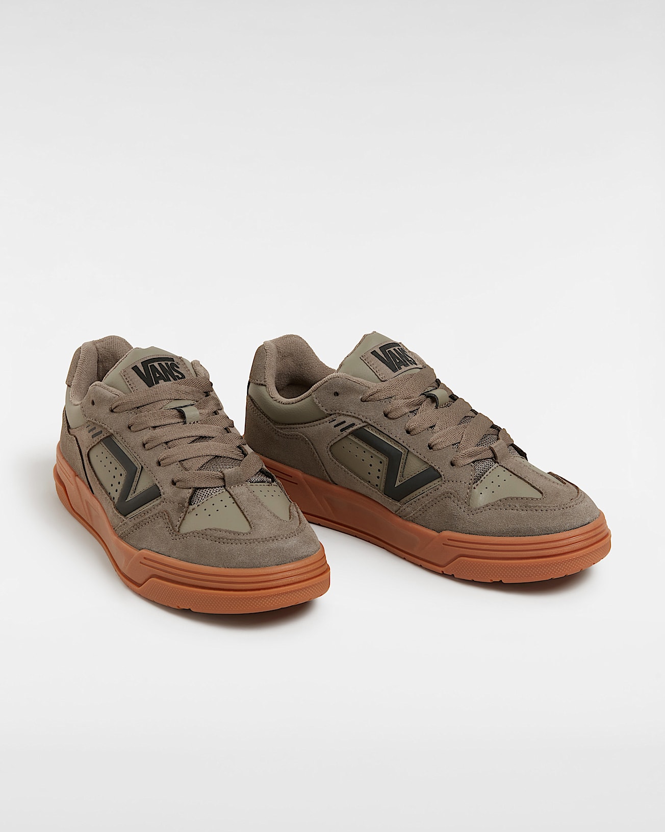 Chaussures en daim Upland VANS Marron ALT1