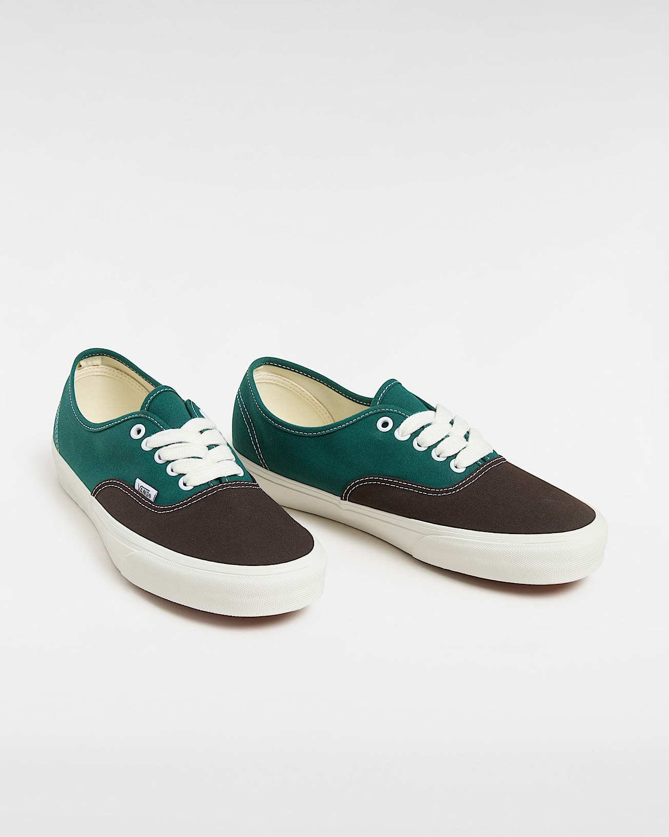 Chaussures Authentic VANS Vert ALT1