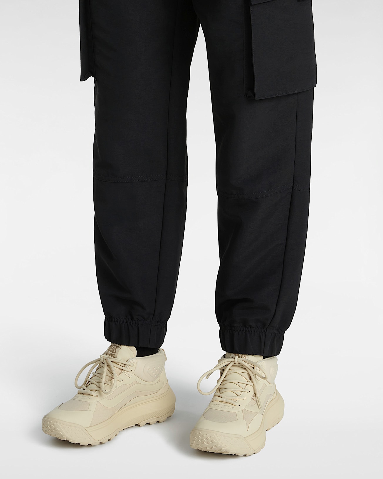 Chaussures MTE Crosspath Mid VANS Beige ALT4