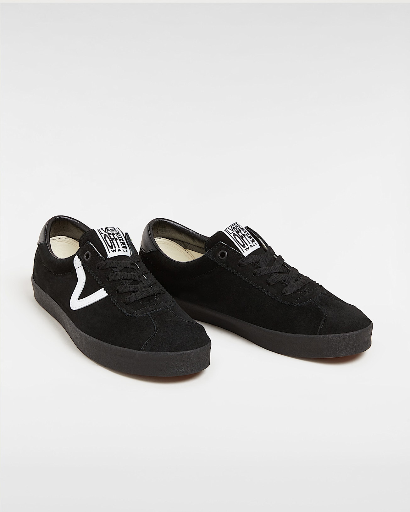 Sport low Shoes VANS Black ALT1