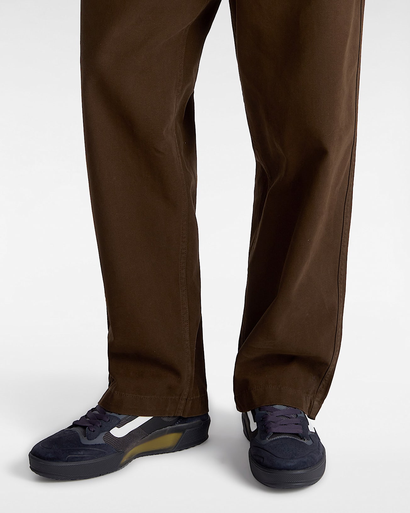 Chaussures AVE 20 VANS Noir ALT4